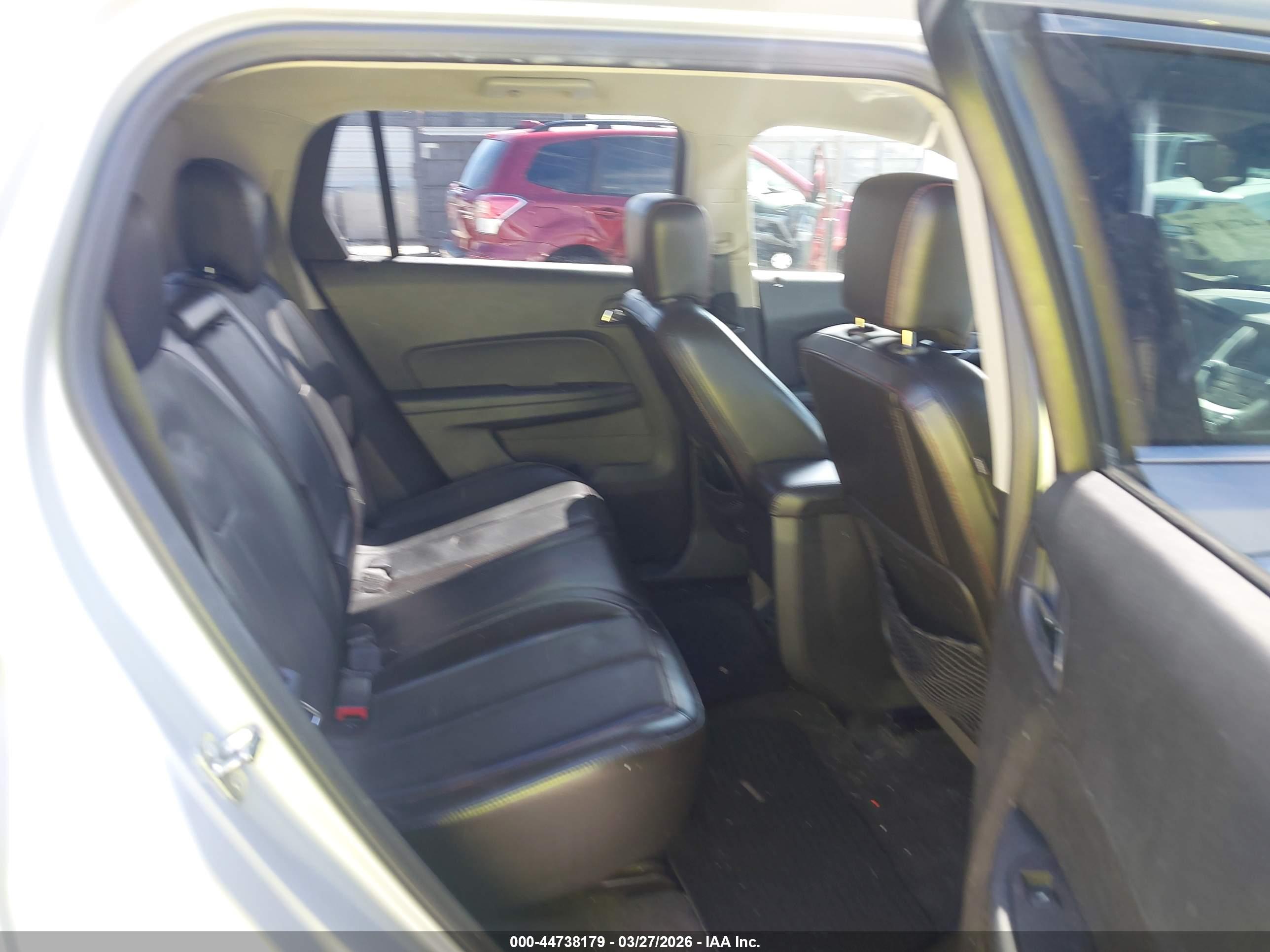 GMC TERRAIN image 8