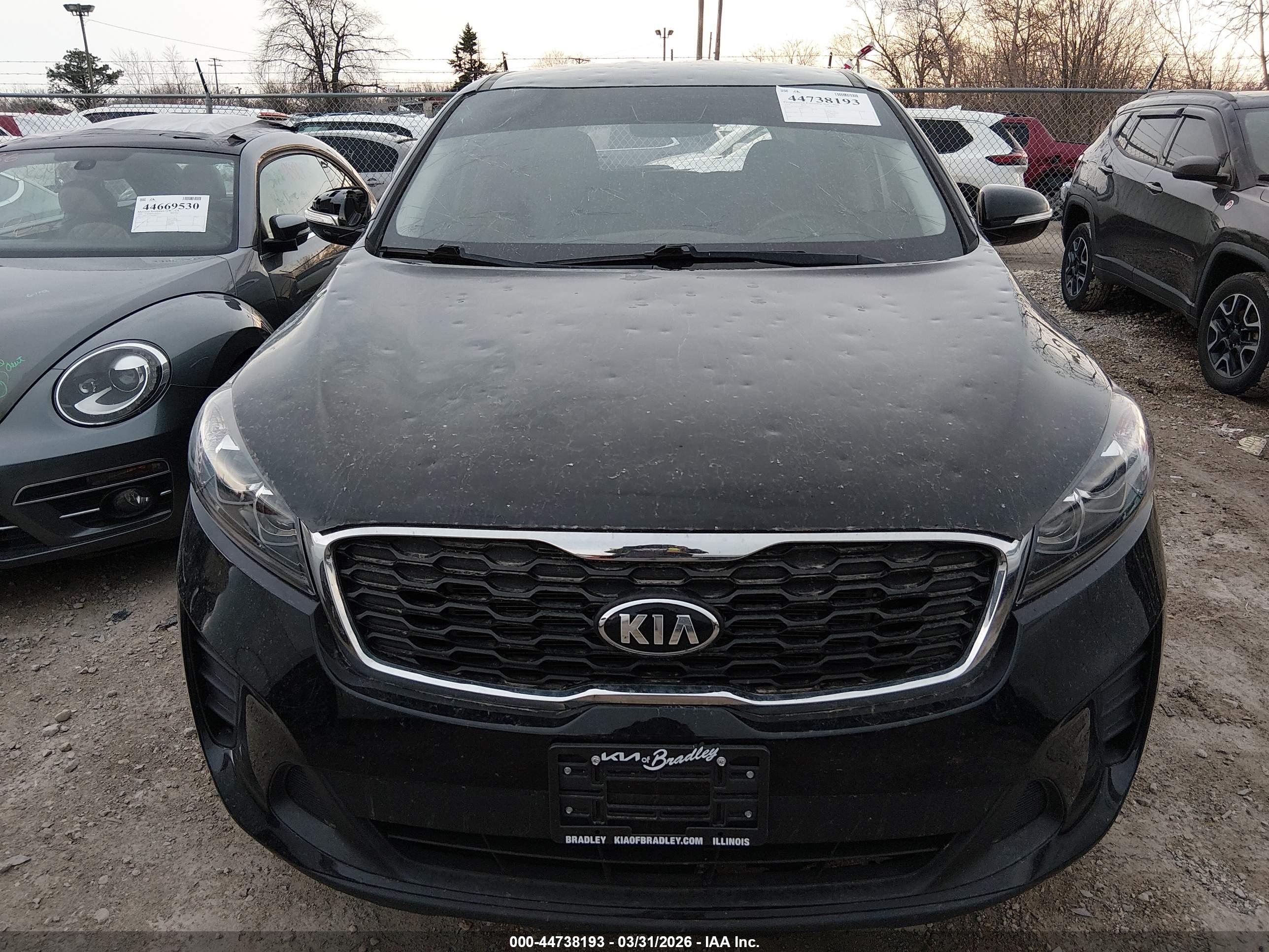 KIA SORENTO image 6