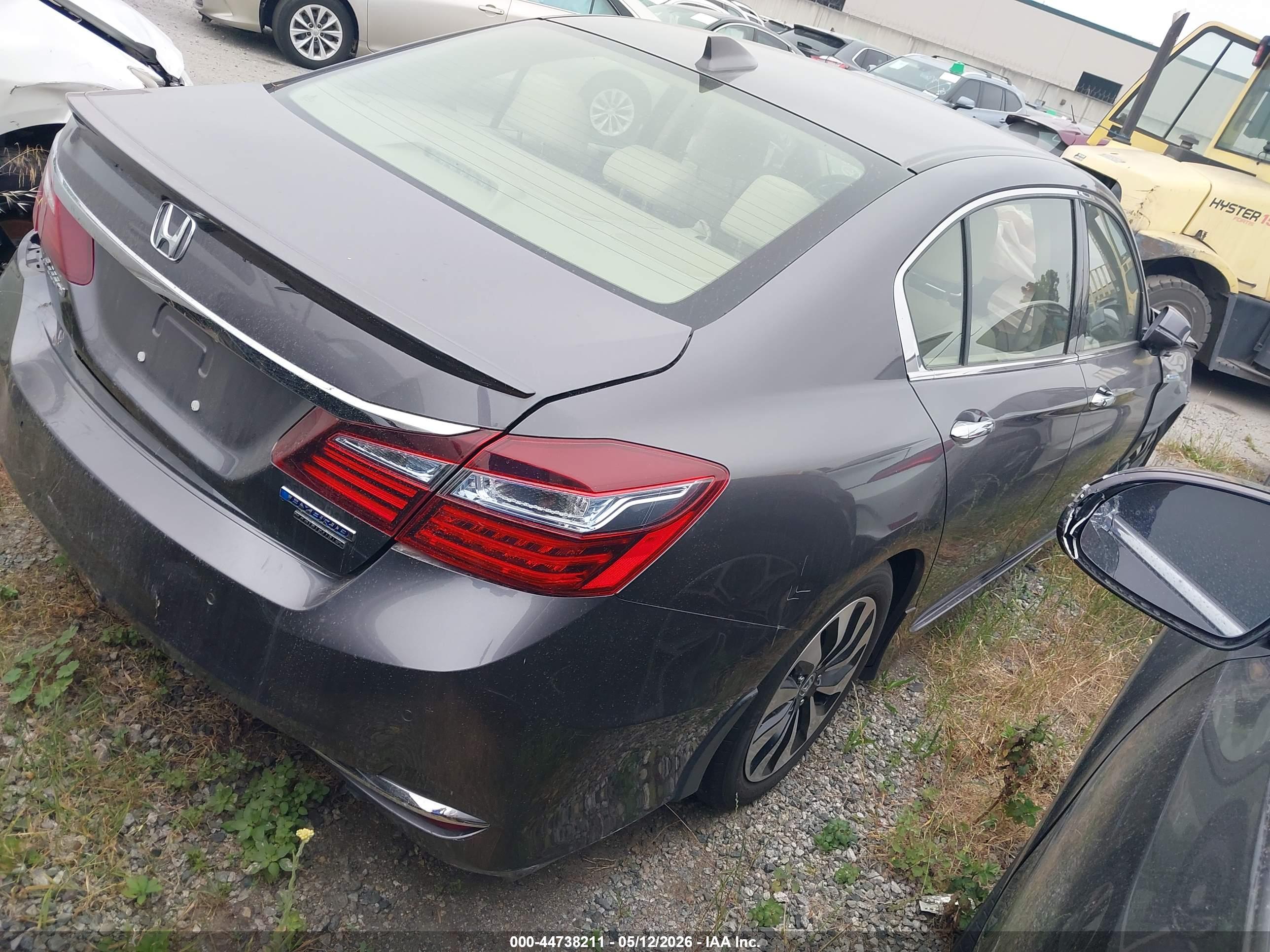 HONDA ACCORD image 4