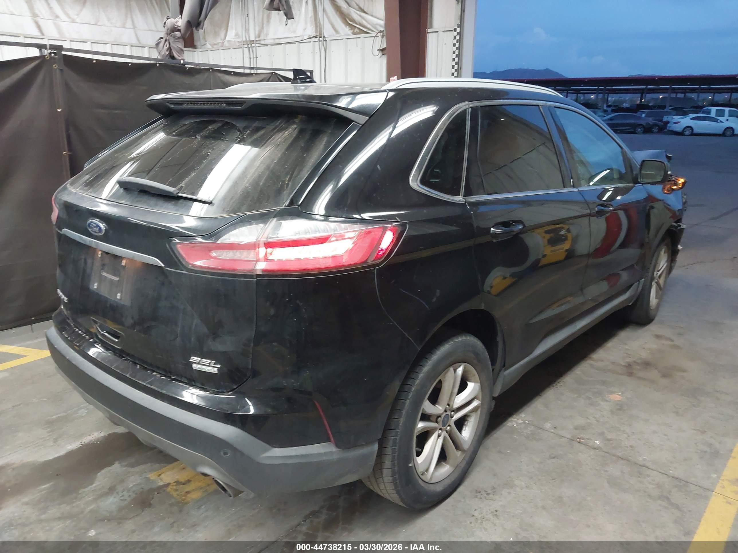 FORD EDGE image 4