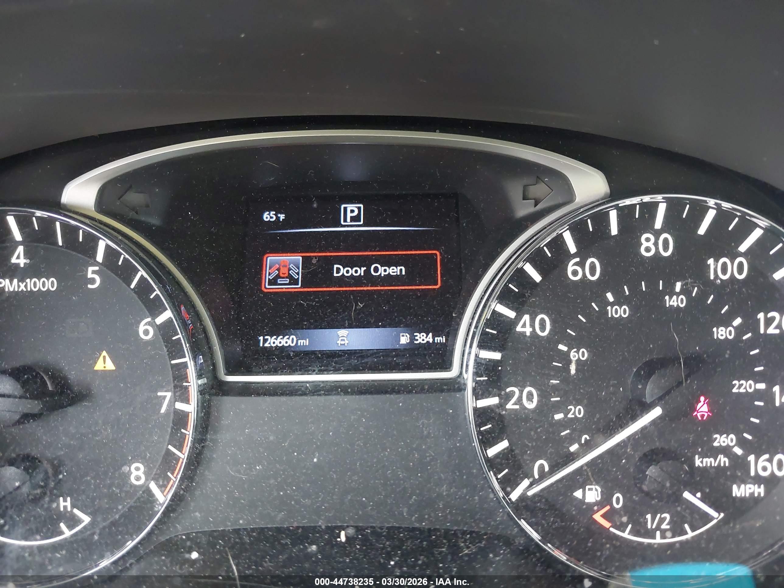 NISSAN PATHFINDER image 7