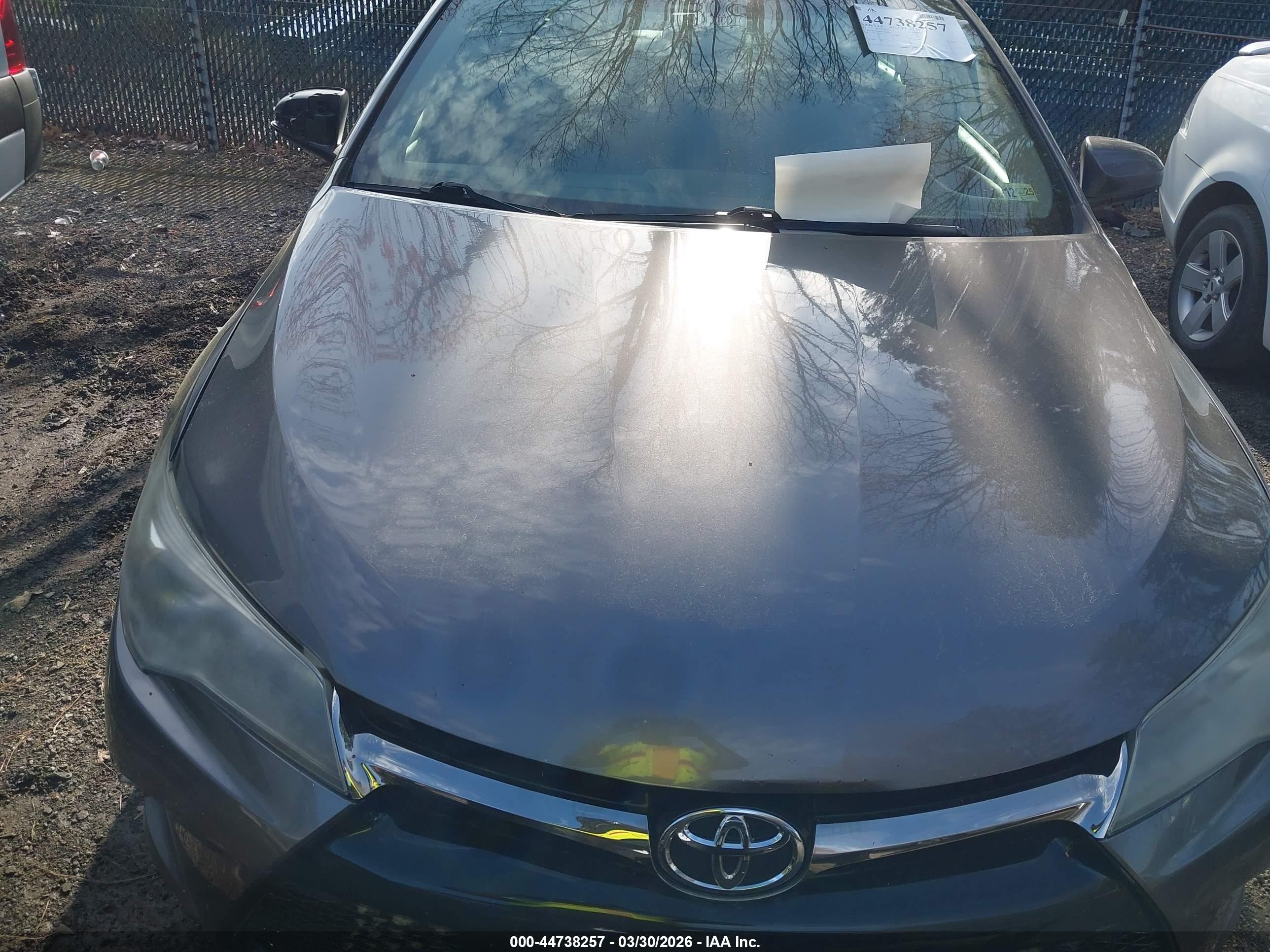 TOYOTA CAMRY image 6
