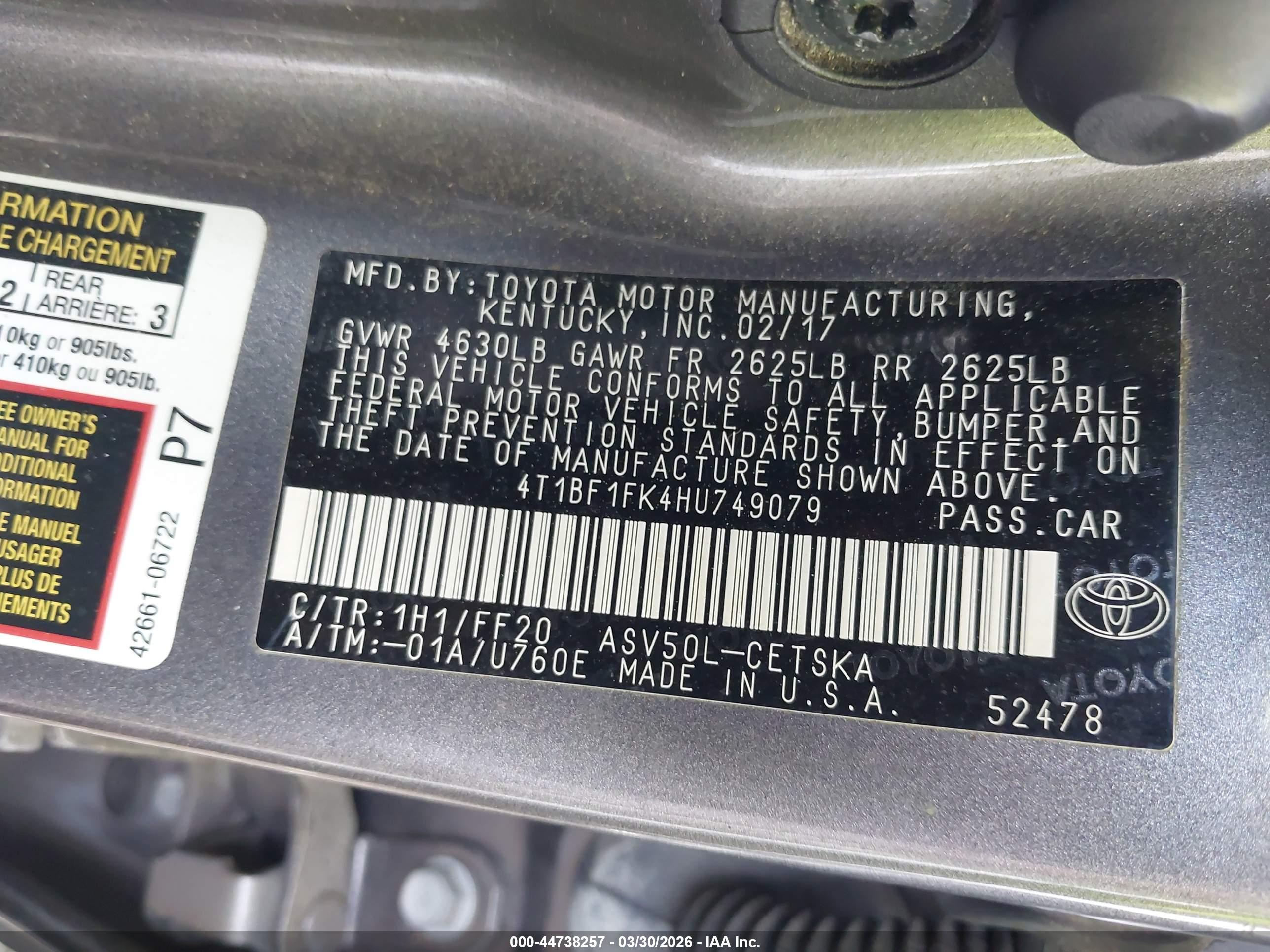TOYOTA CAMRY image 9