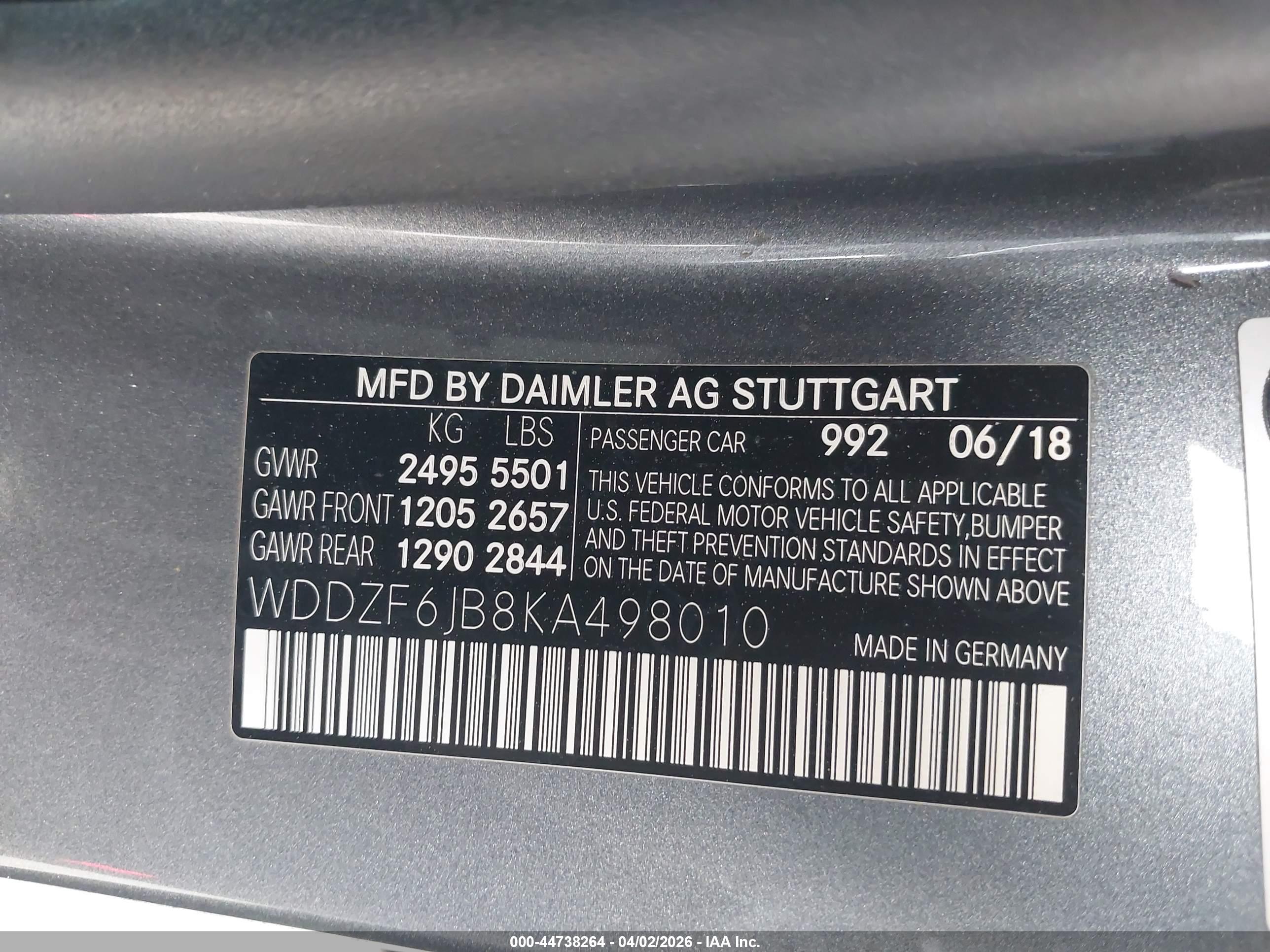 MERCEDES-BENZ E image 9