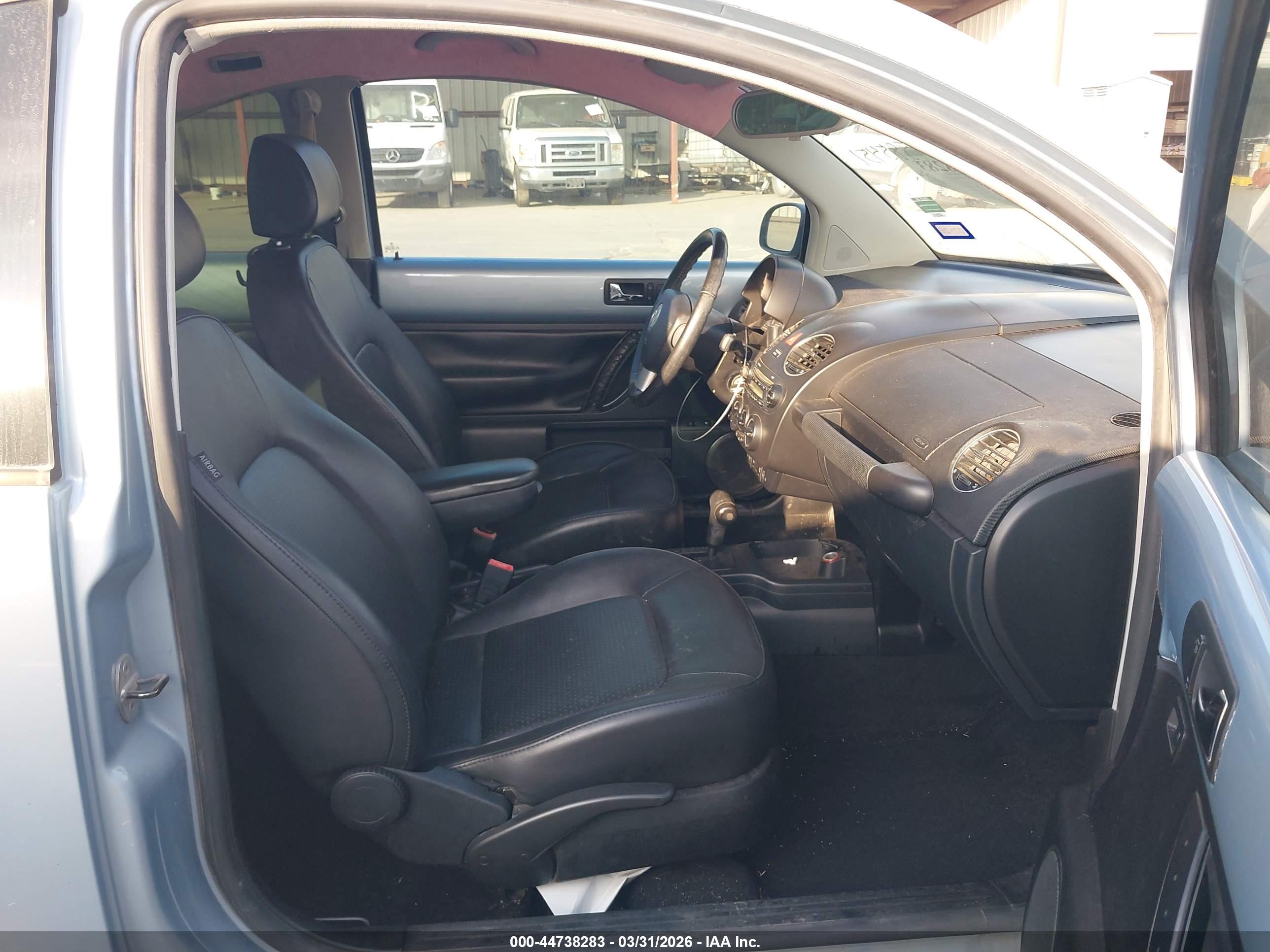VOLKSWAGEN NEW image 5