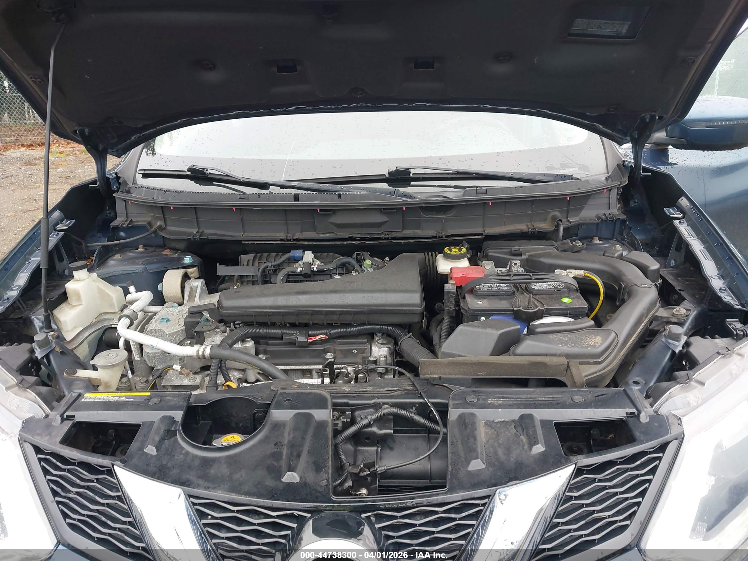 NISSAN ROGUE image 10