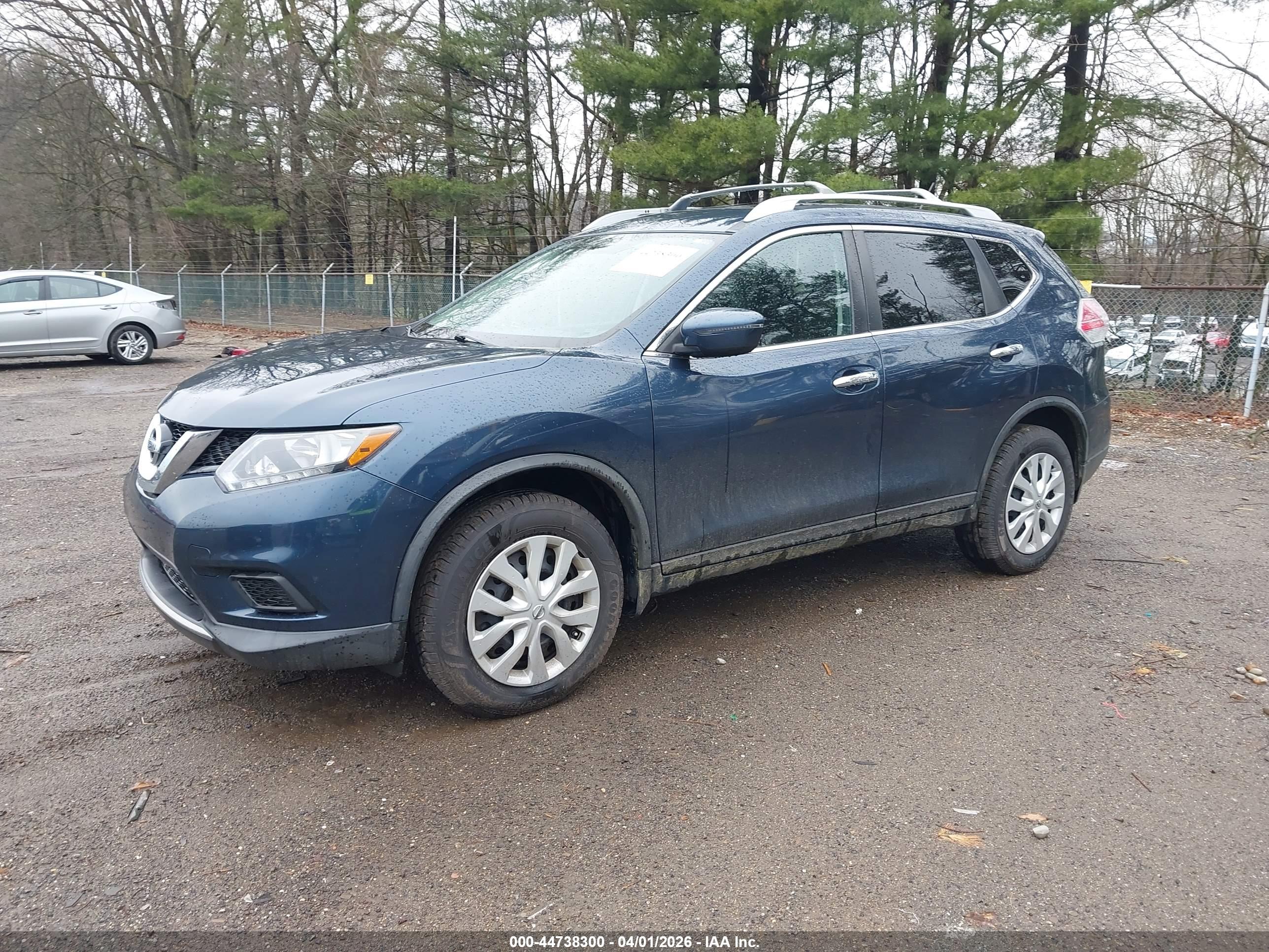 NISSAN ROGUE image 2