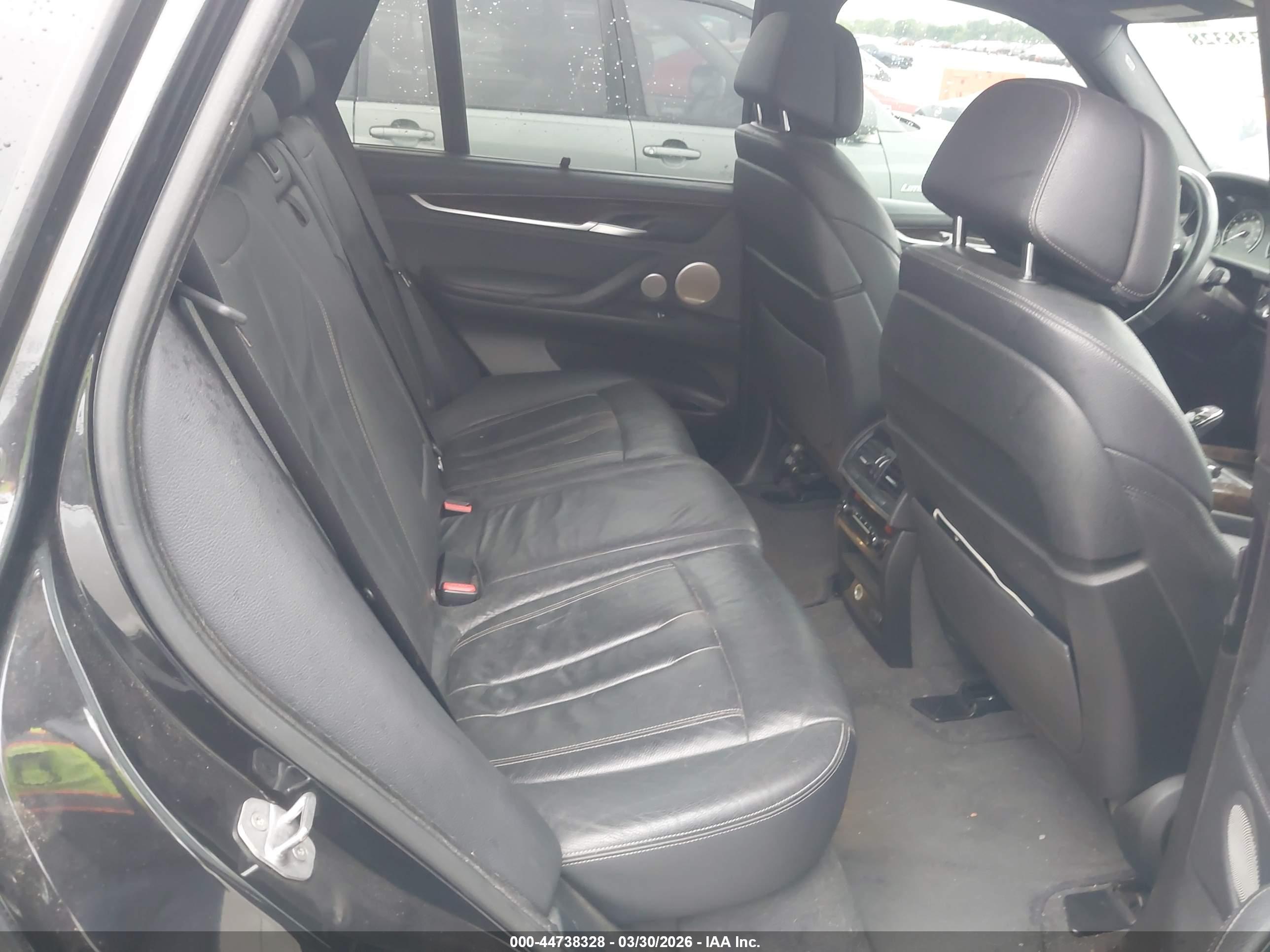 BMW X5 image 8