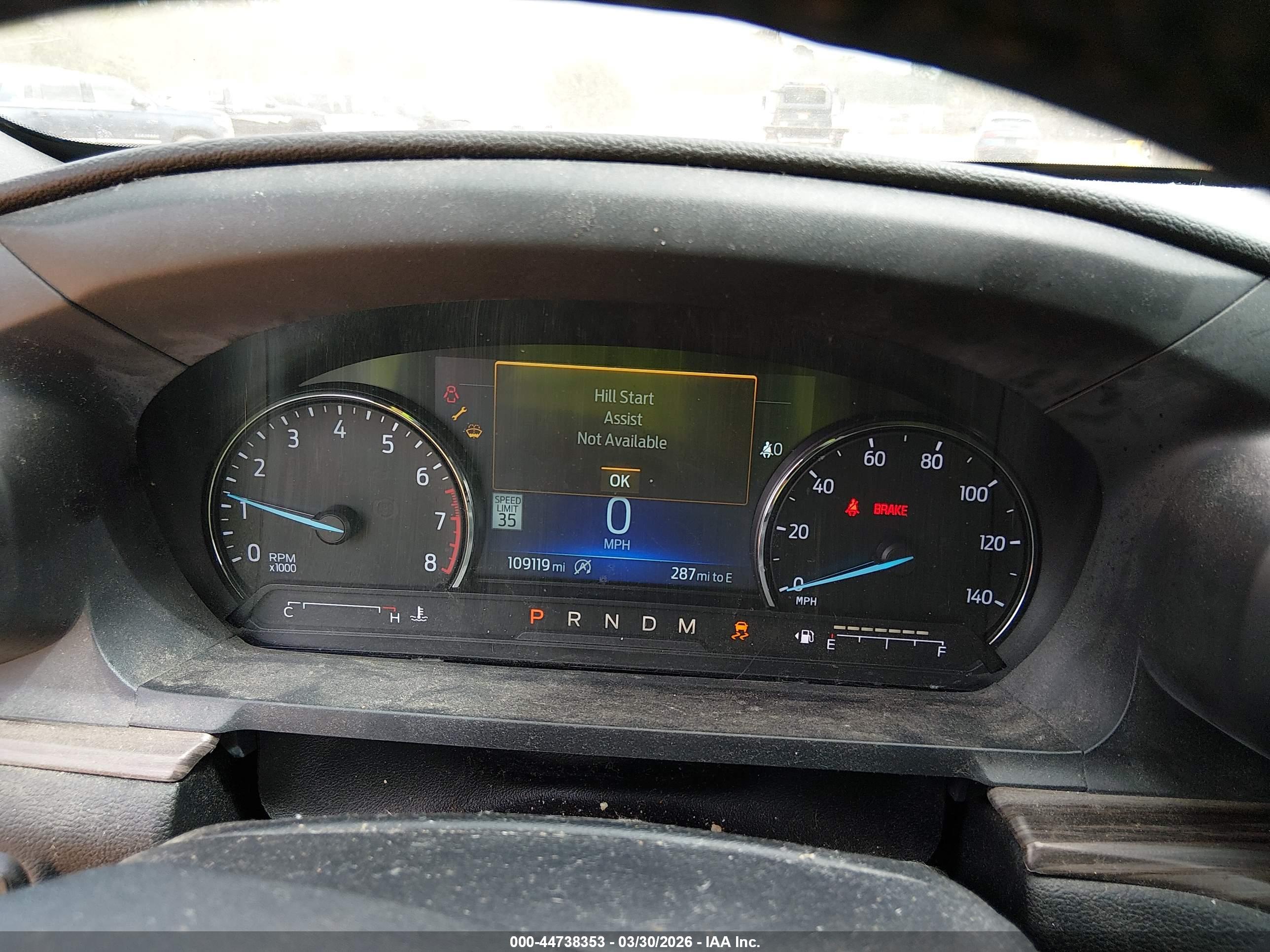 FORD EXPLORER image 7