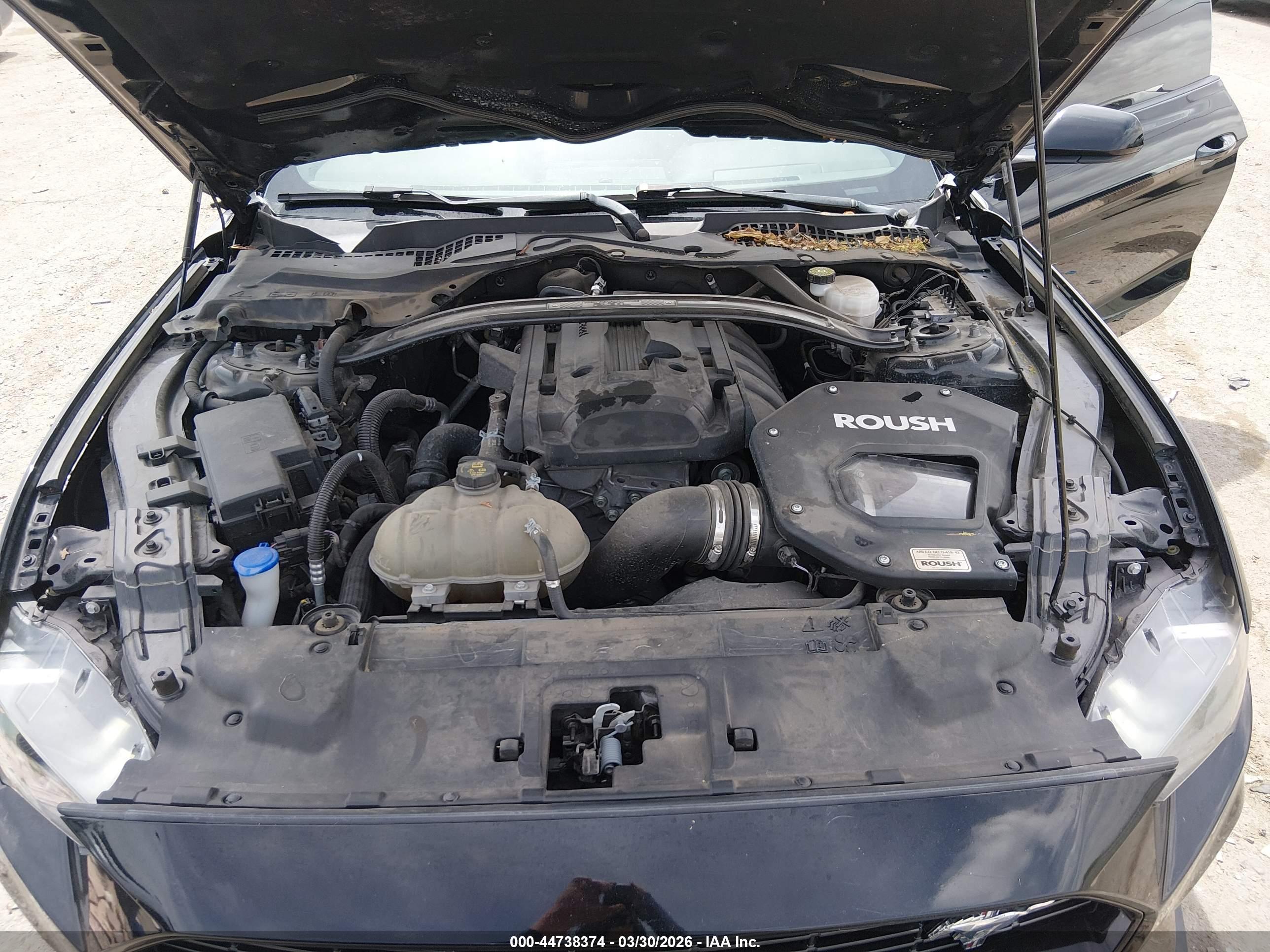 FORD MUSTANG image 10