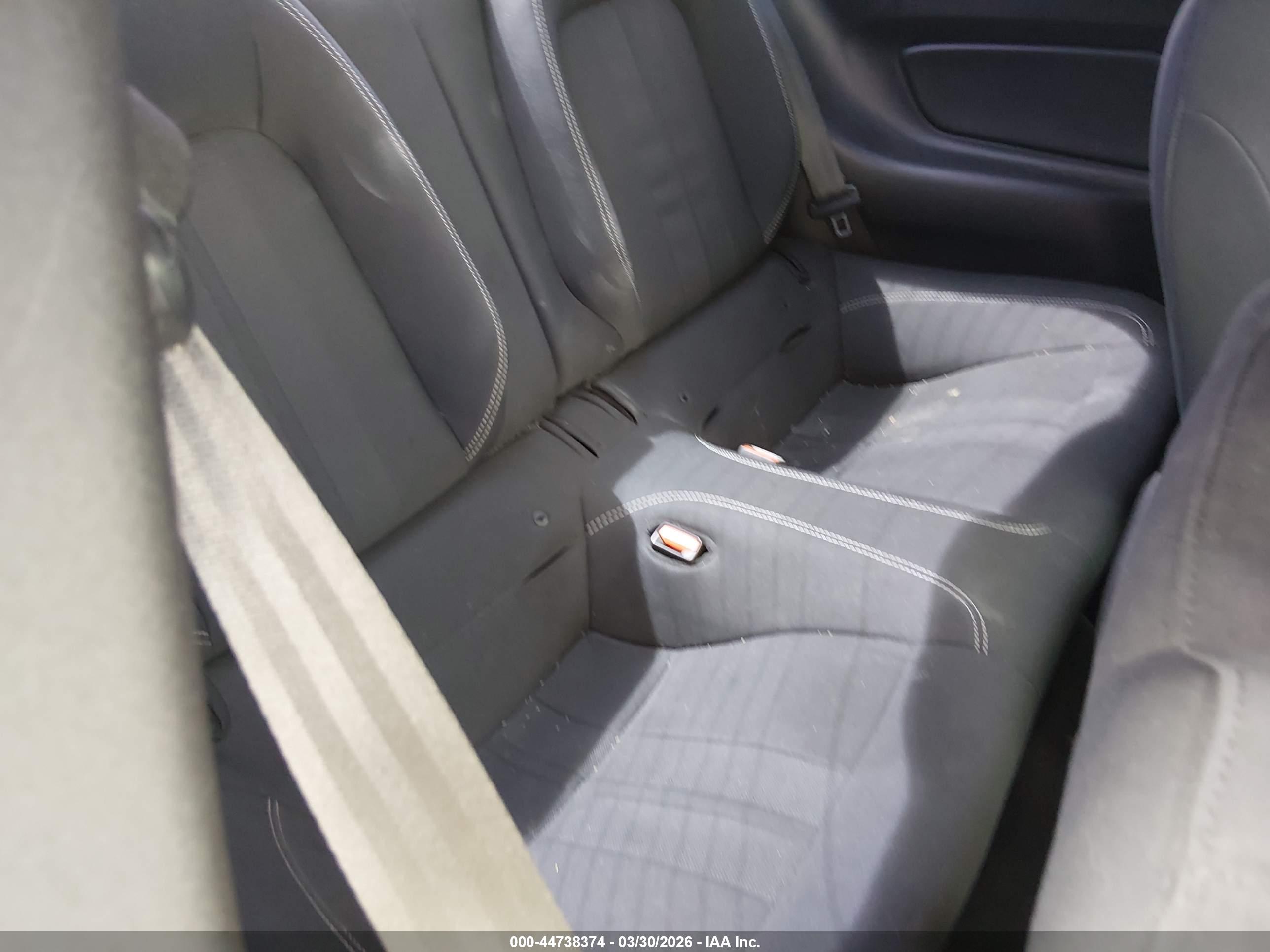 FORD MUSTANG image 8