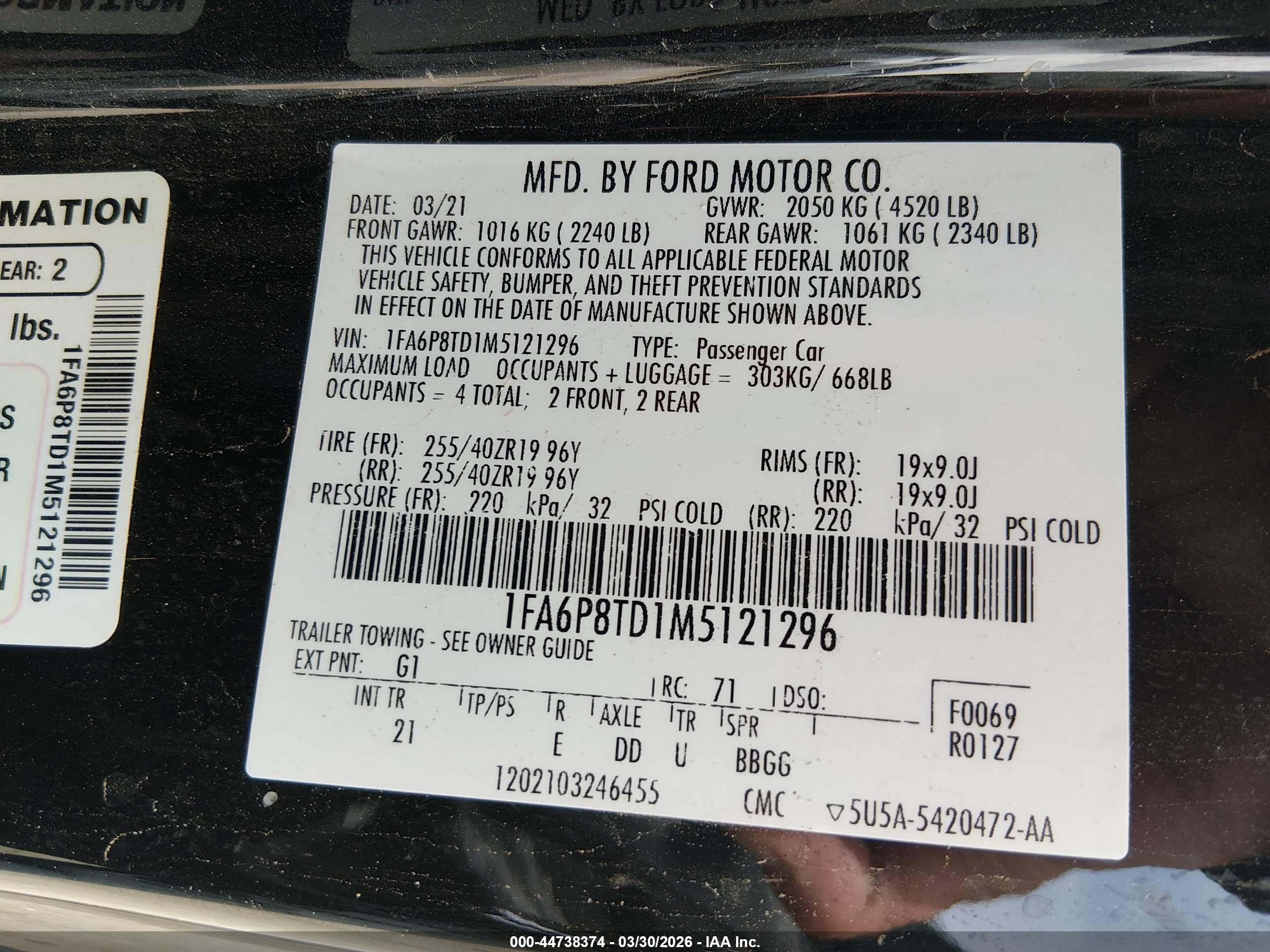 FORD MUSTANG image 9