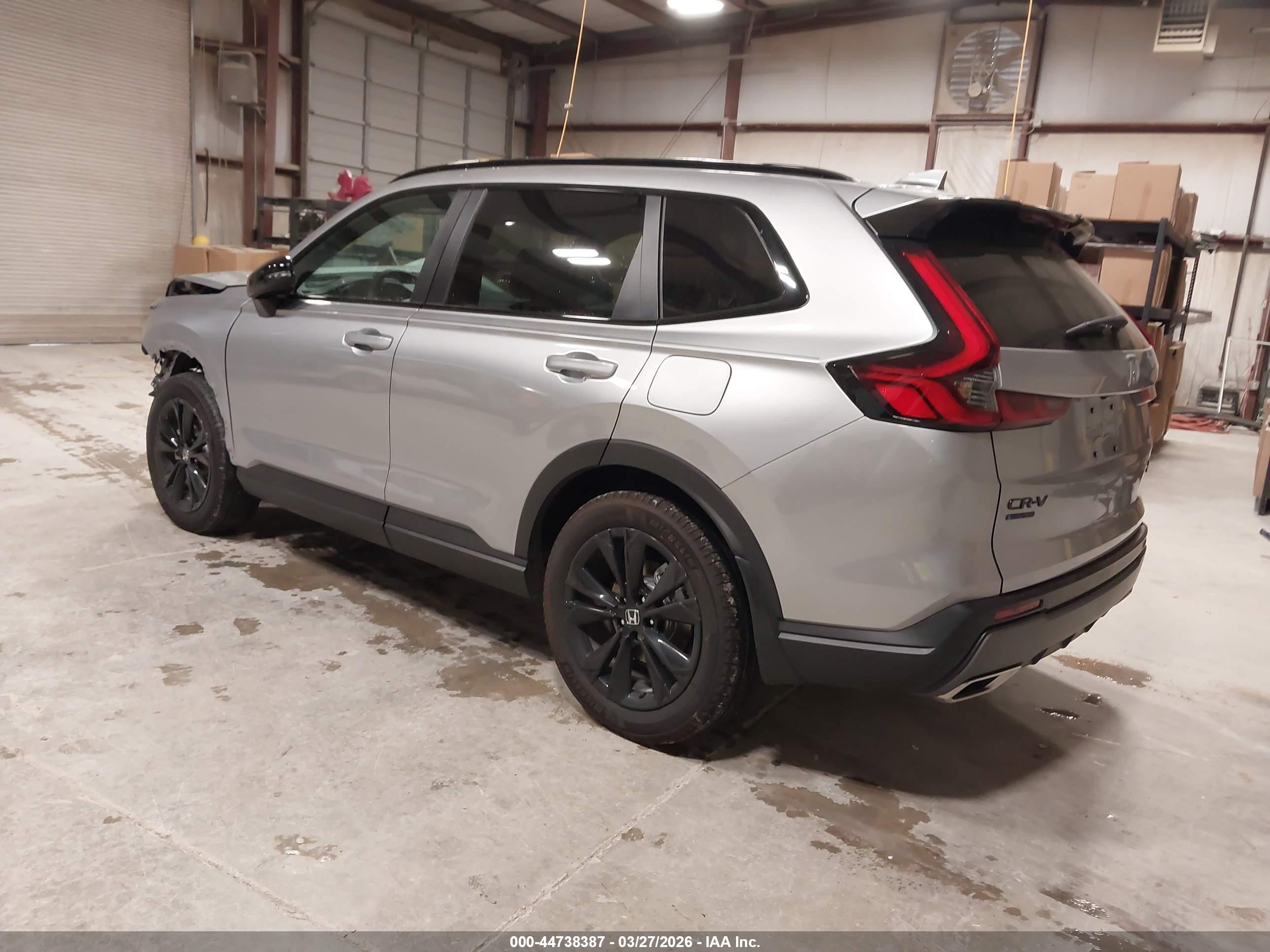 HONDA CR-V image 3