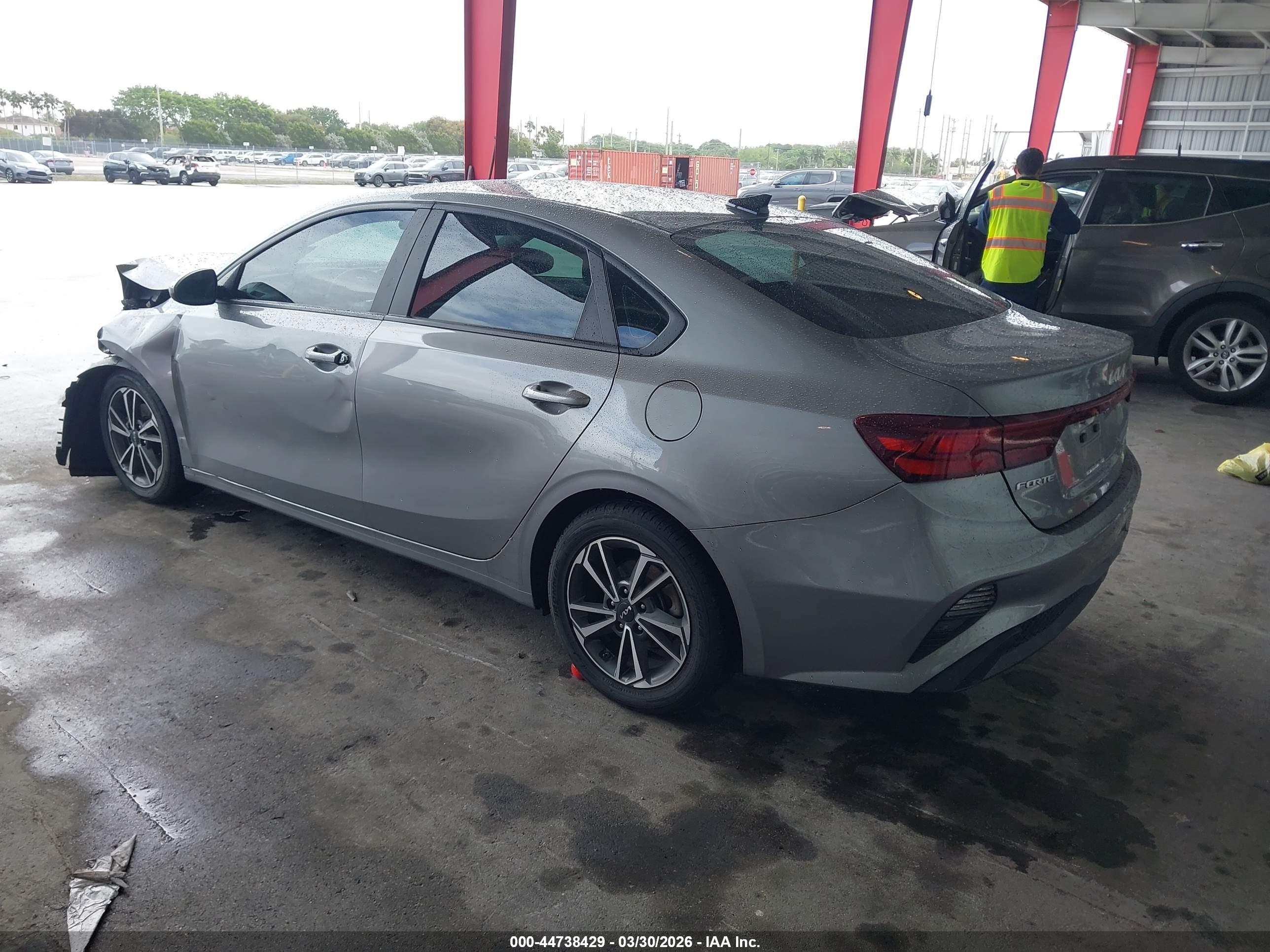 KIA FORTE image 3
