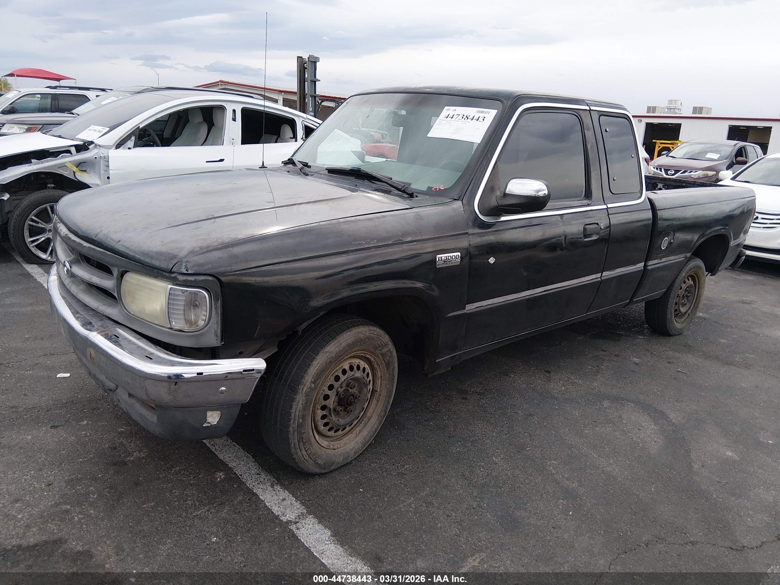 MAZDA B4000 image 2