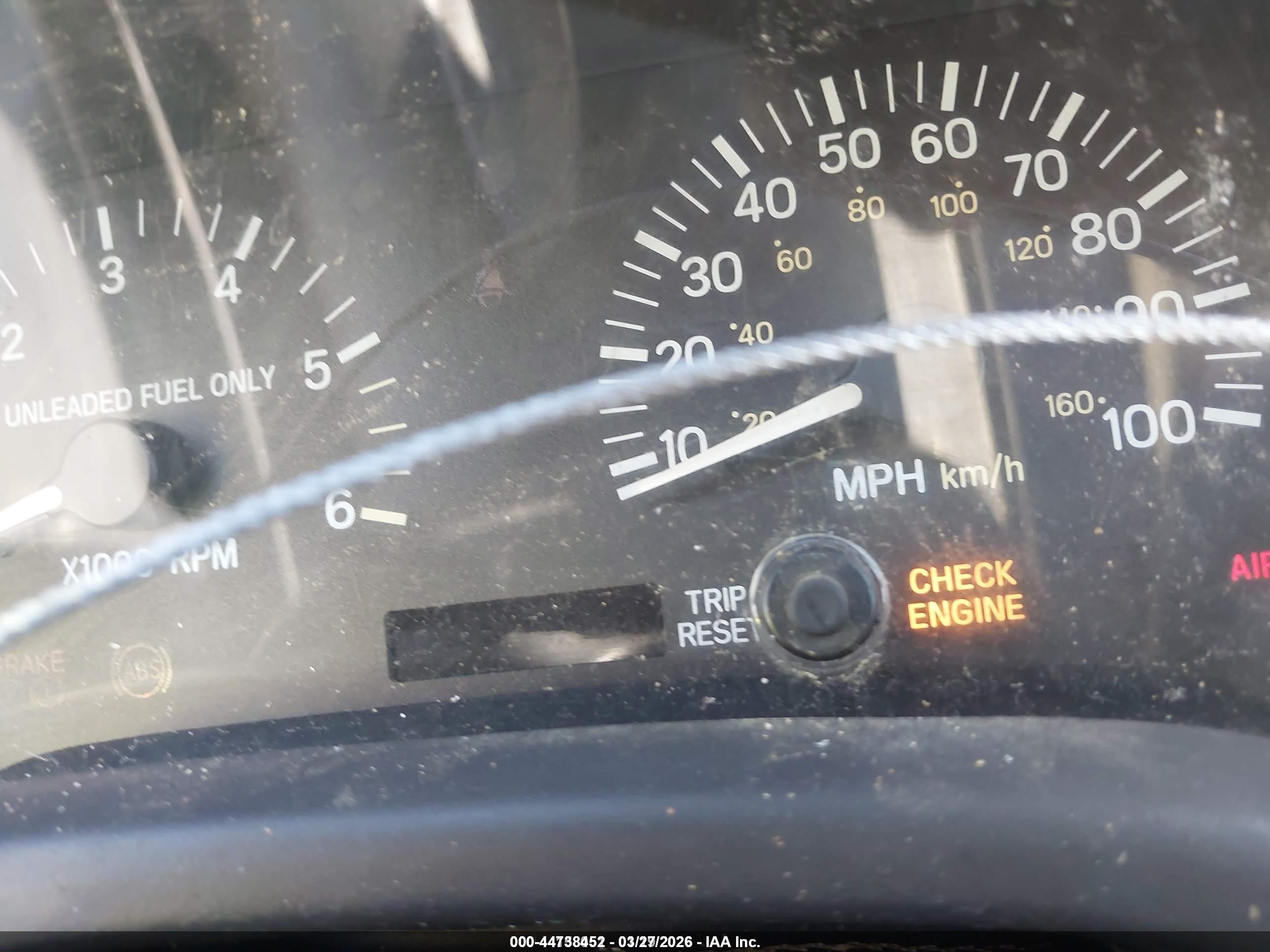 JEEP CHEROKEE image 7