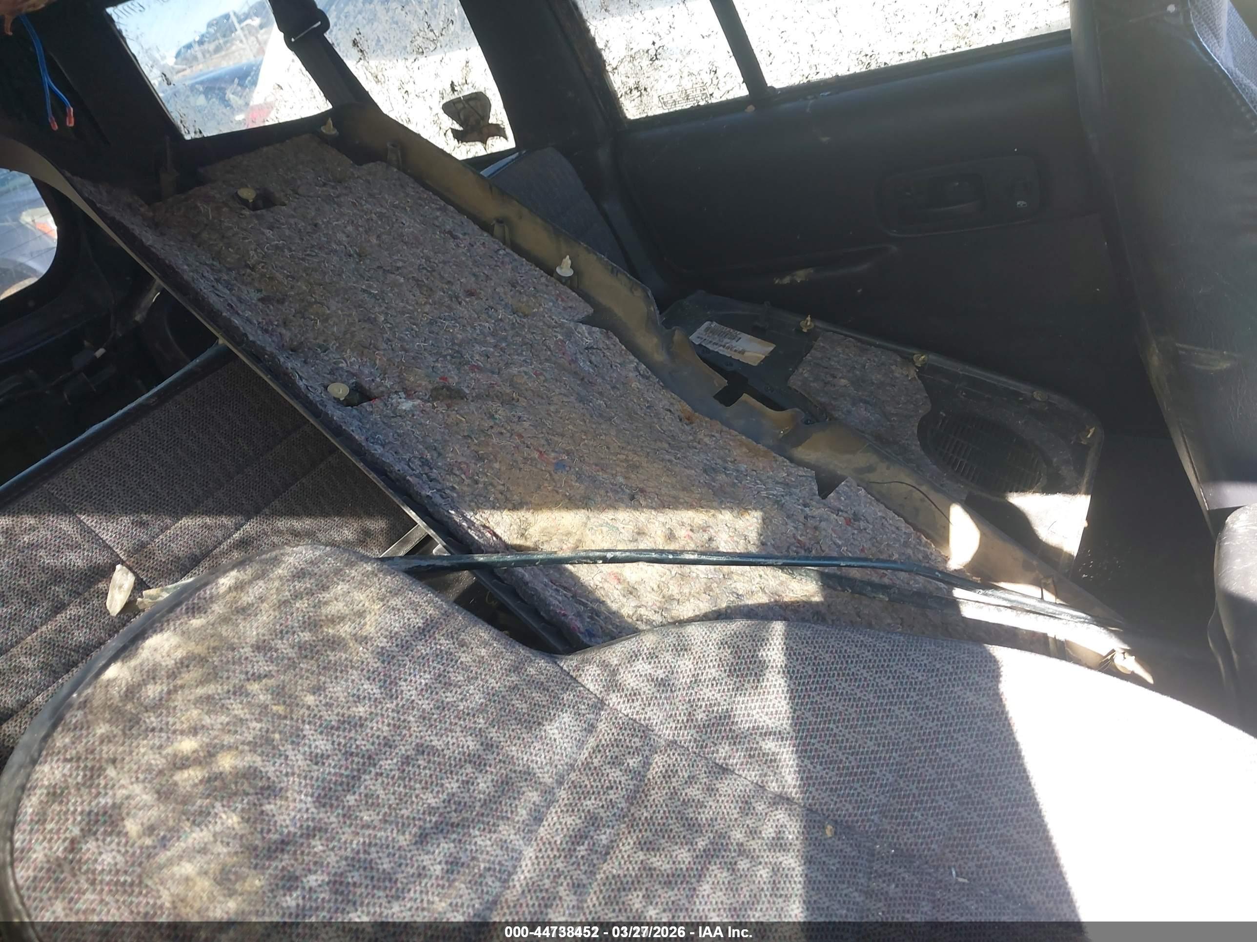JEEP CHEROKEE image 8