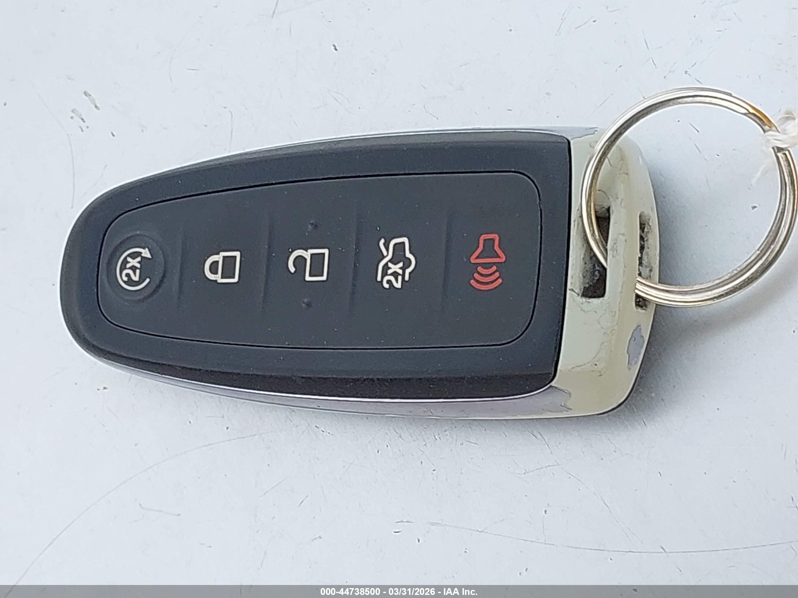FORD ESCAPE image 11