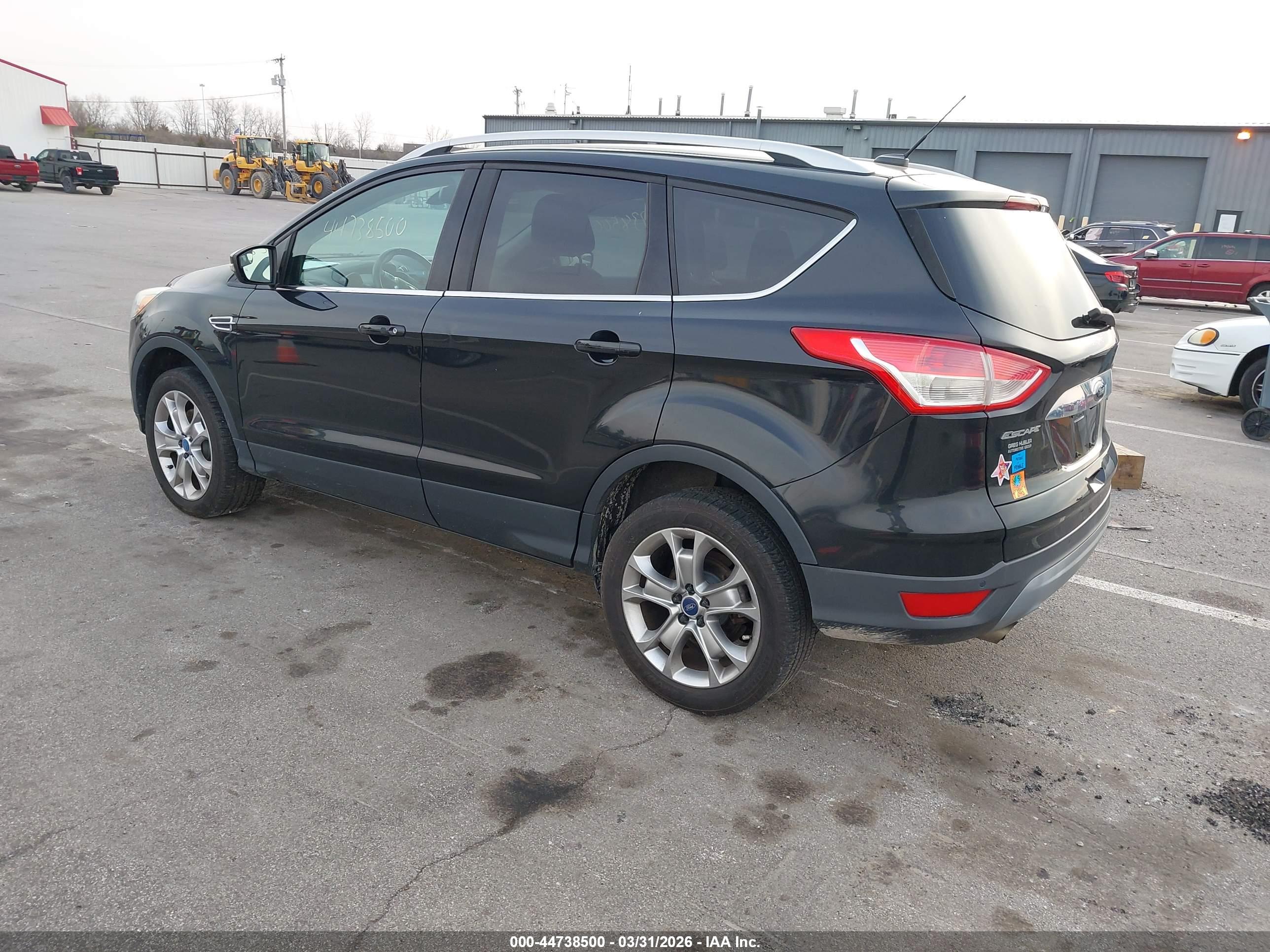 FORD ESCAPE image 3
