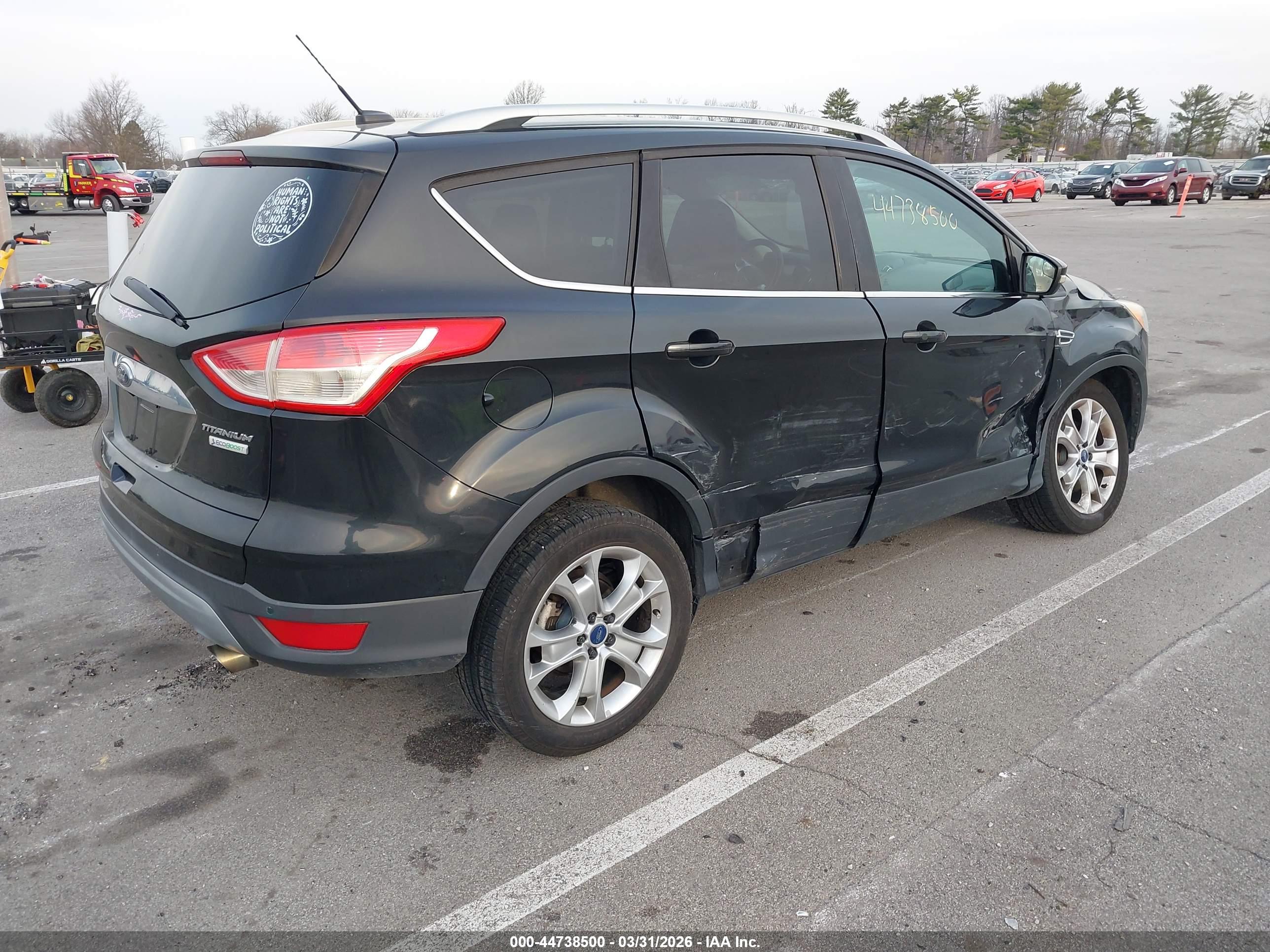 FORD ESCAPE image 4