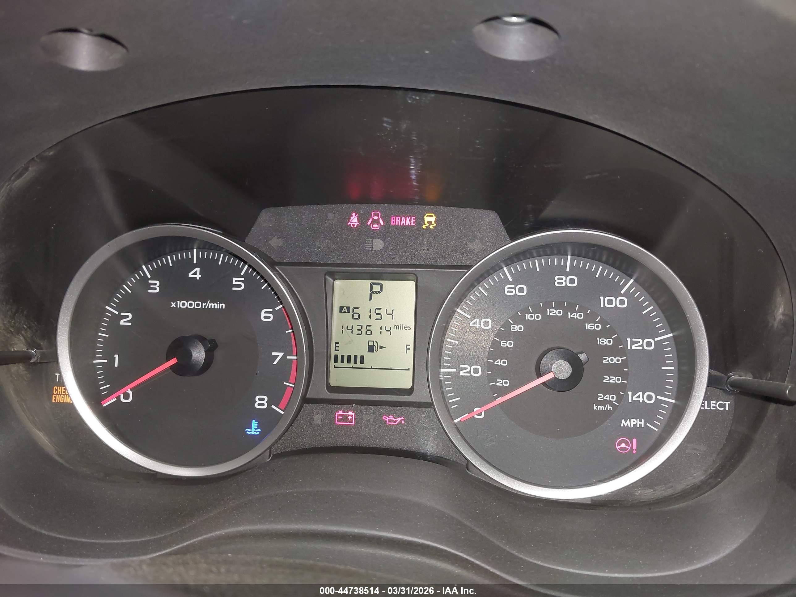 SUBARU FORESTER image 7