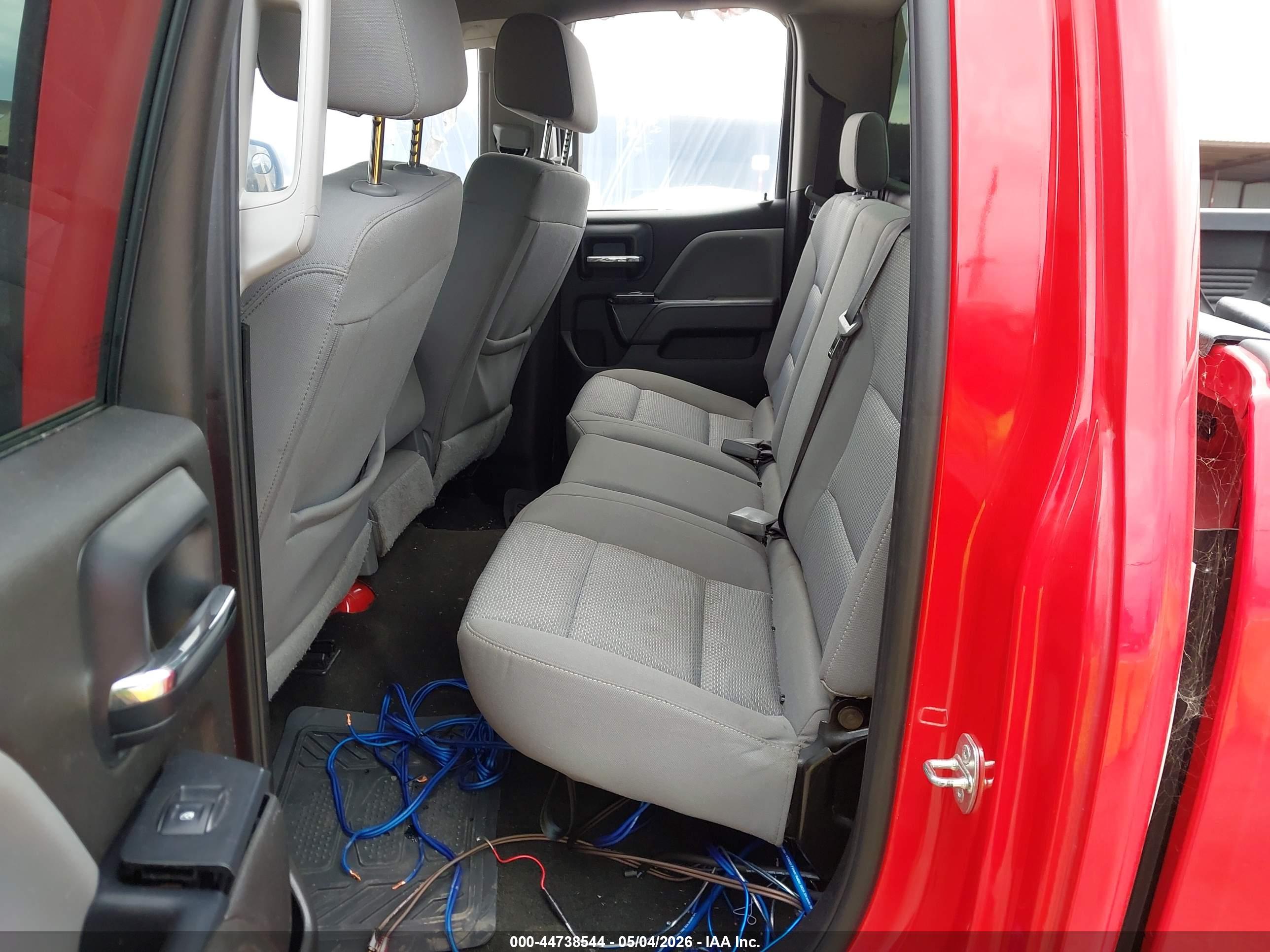 CHEVROLET SILVERADO image 8