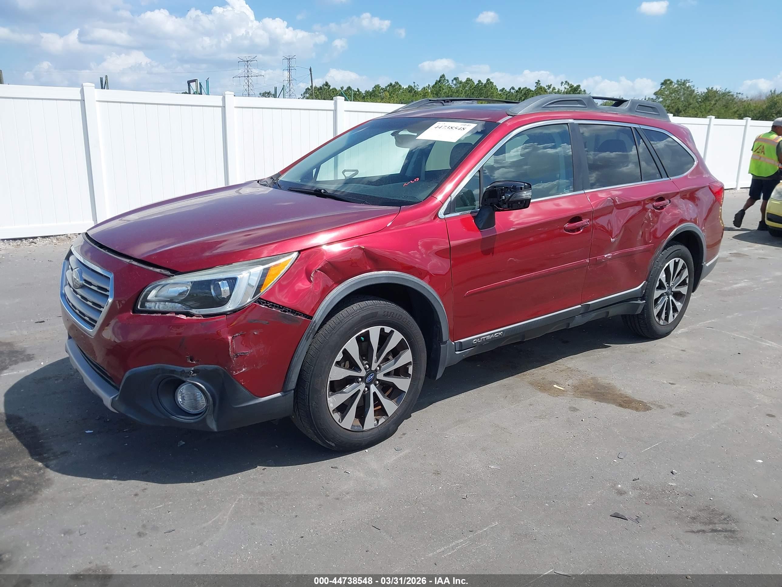 SUBARU OUTBACK image 2