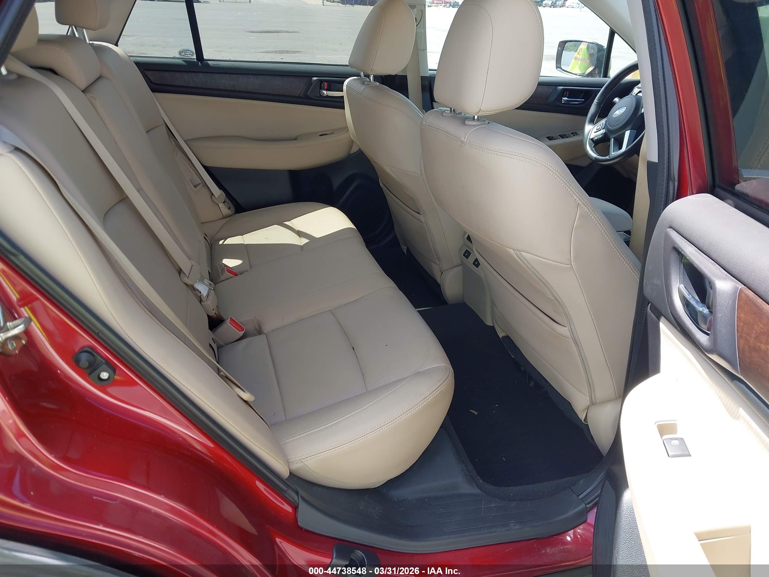 SUBARU OUTBACK image 8