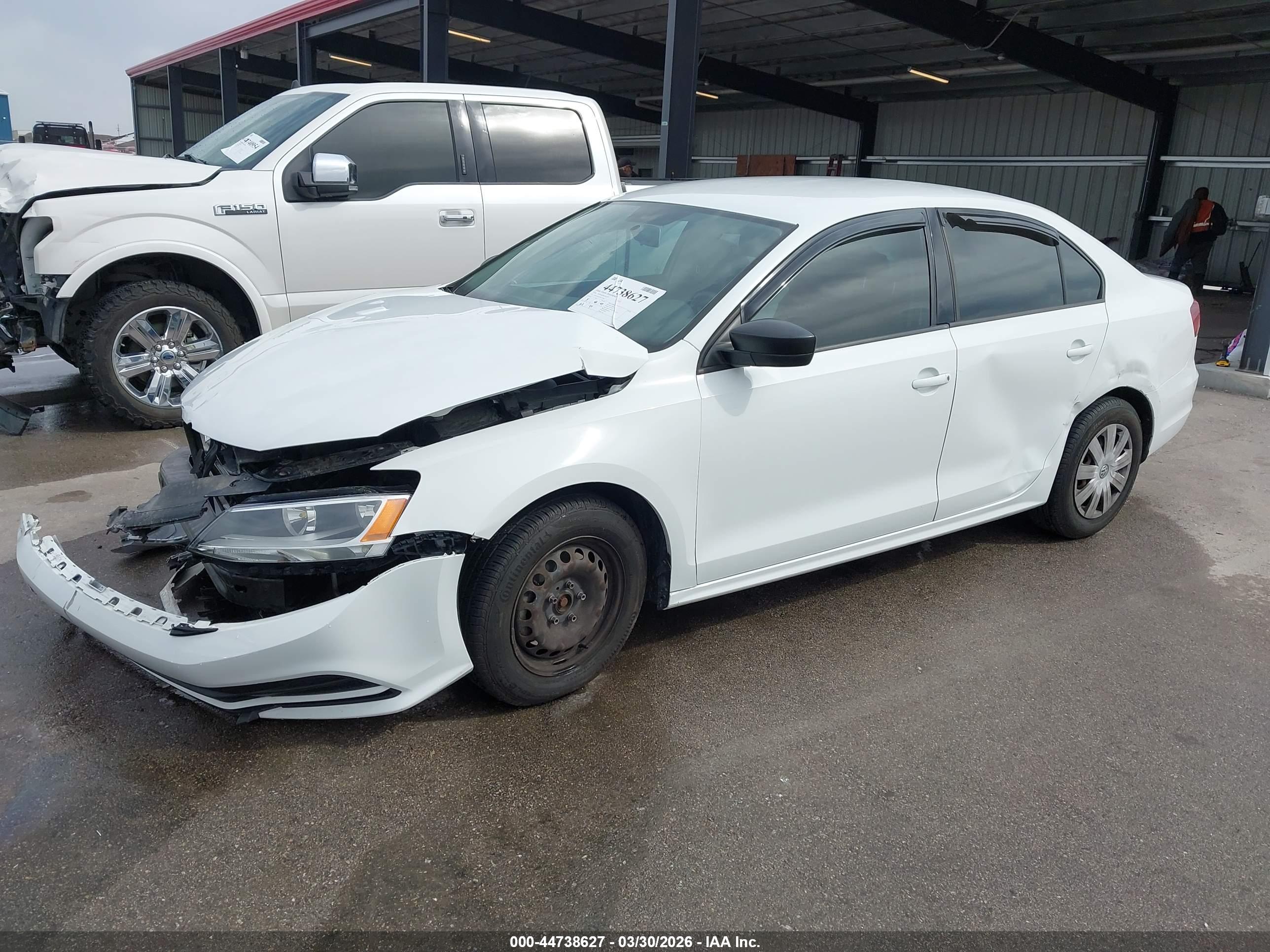 VOLKSWAGEN JETTA image 2