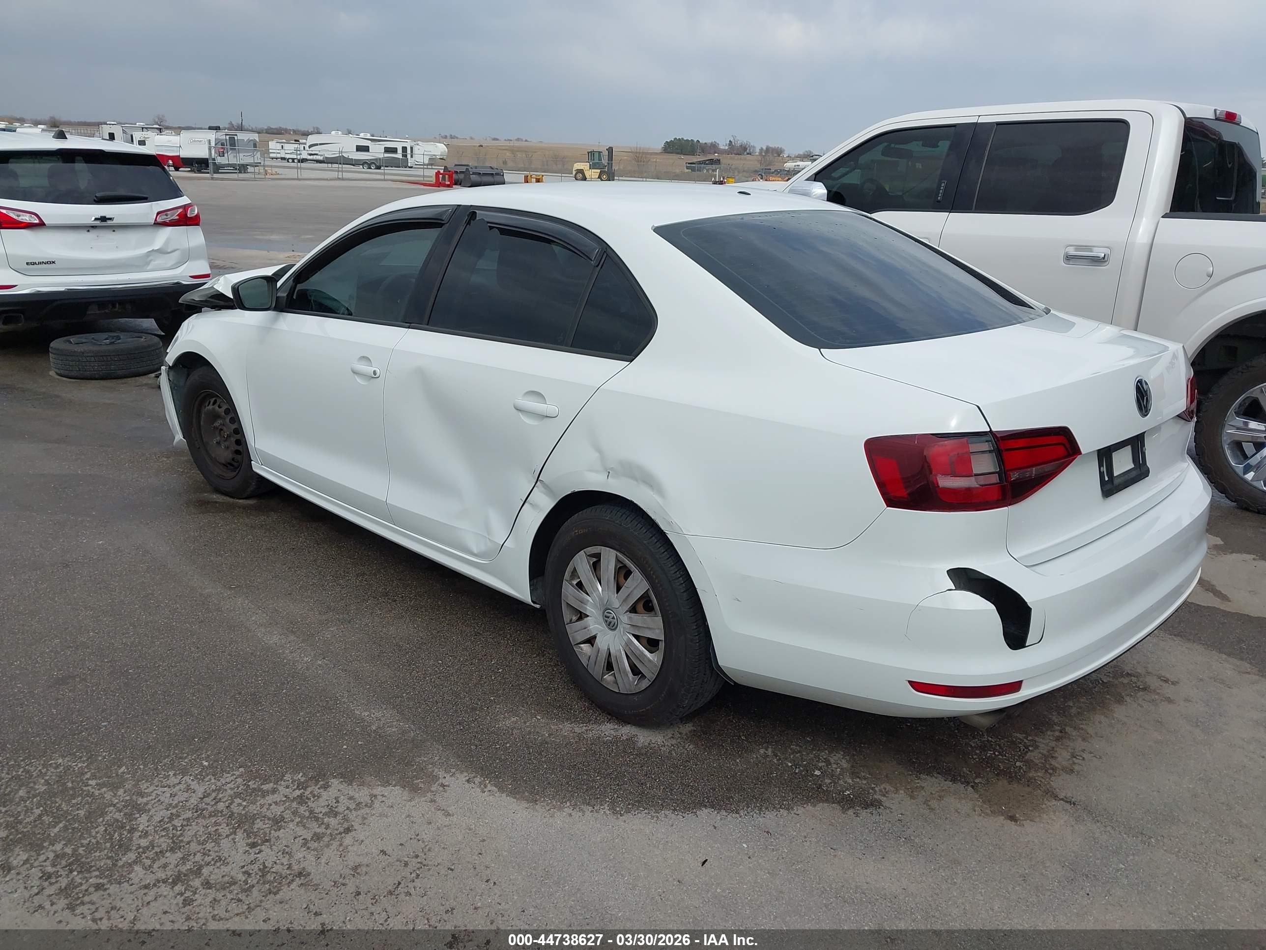 VOLKSWAGEN JETTA image 3