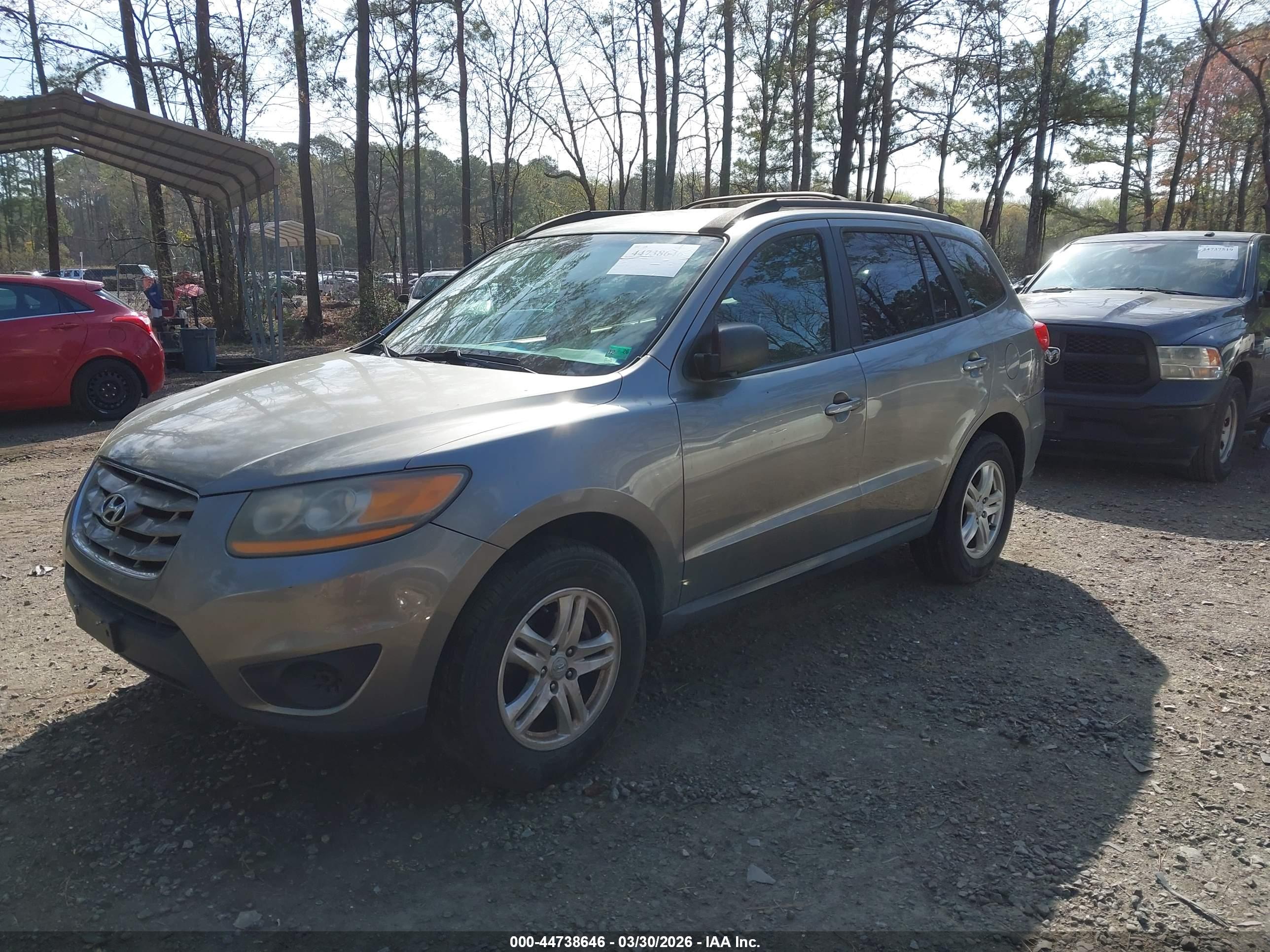 HYUNDAI SANTA image 2
