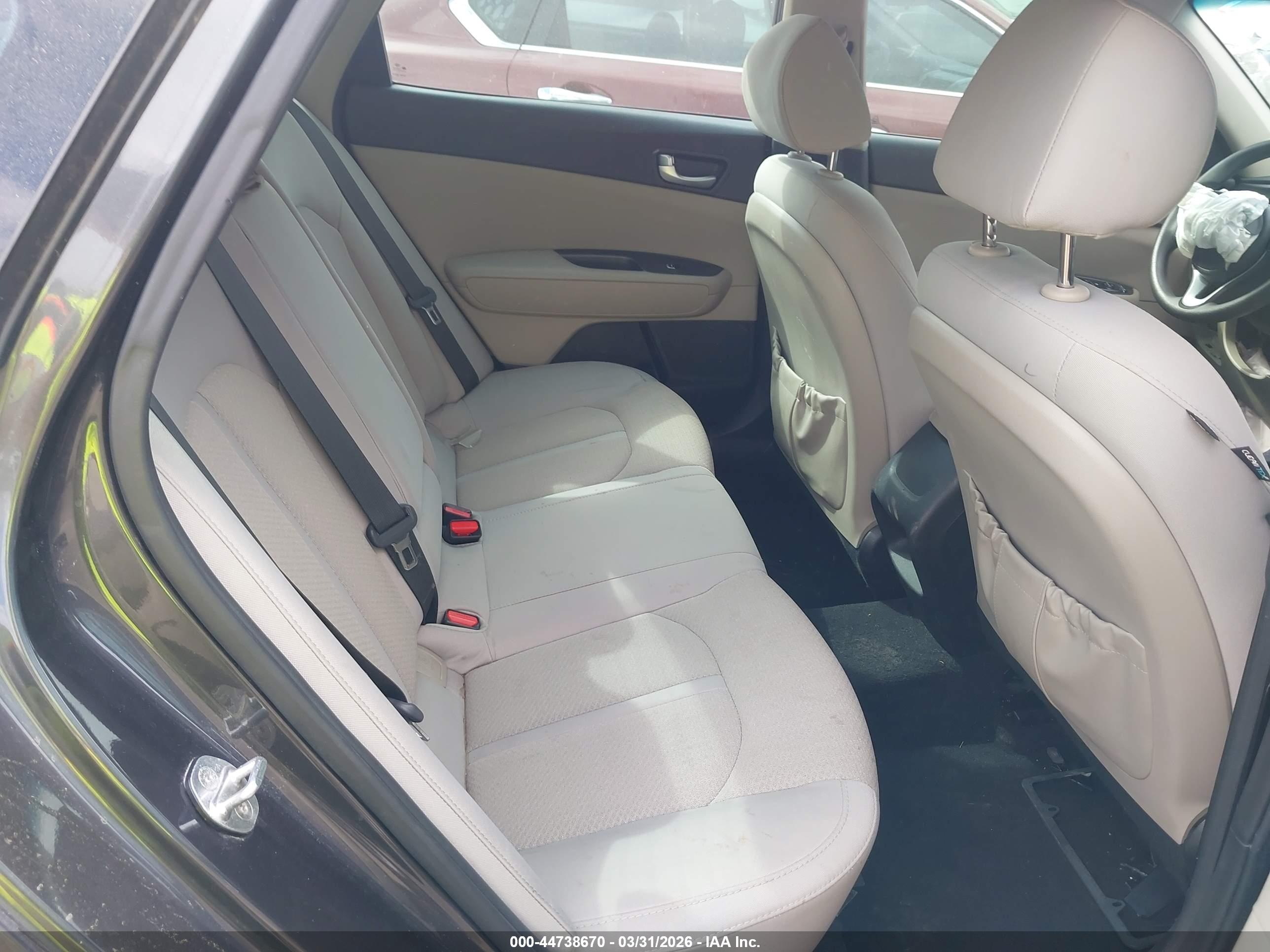 KIA OPTIMA image 8