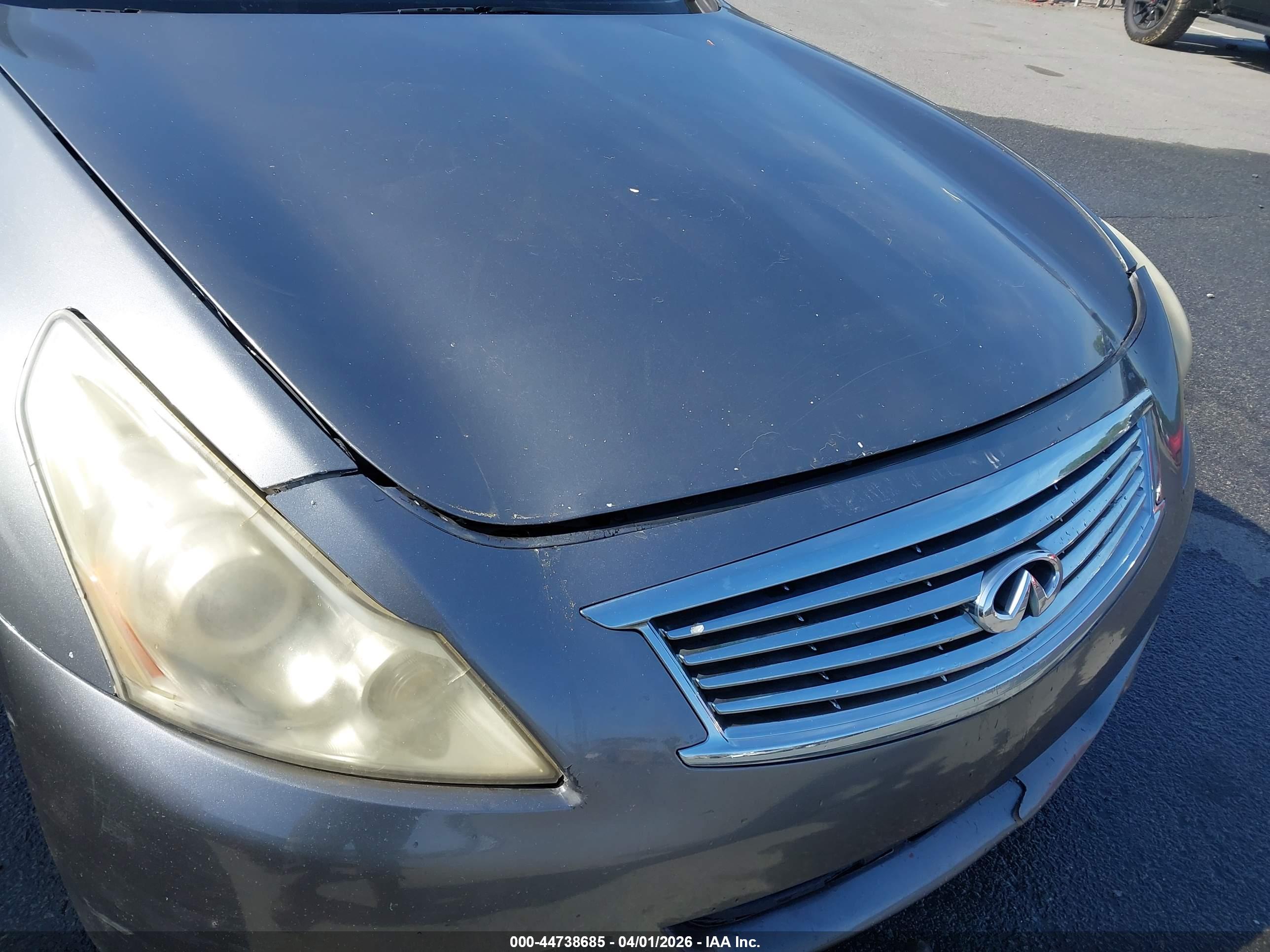 INFINITI G37 image 6