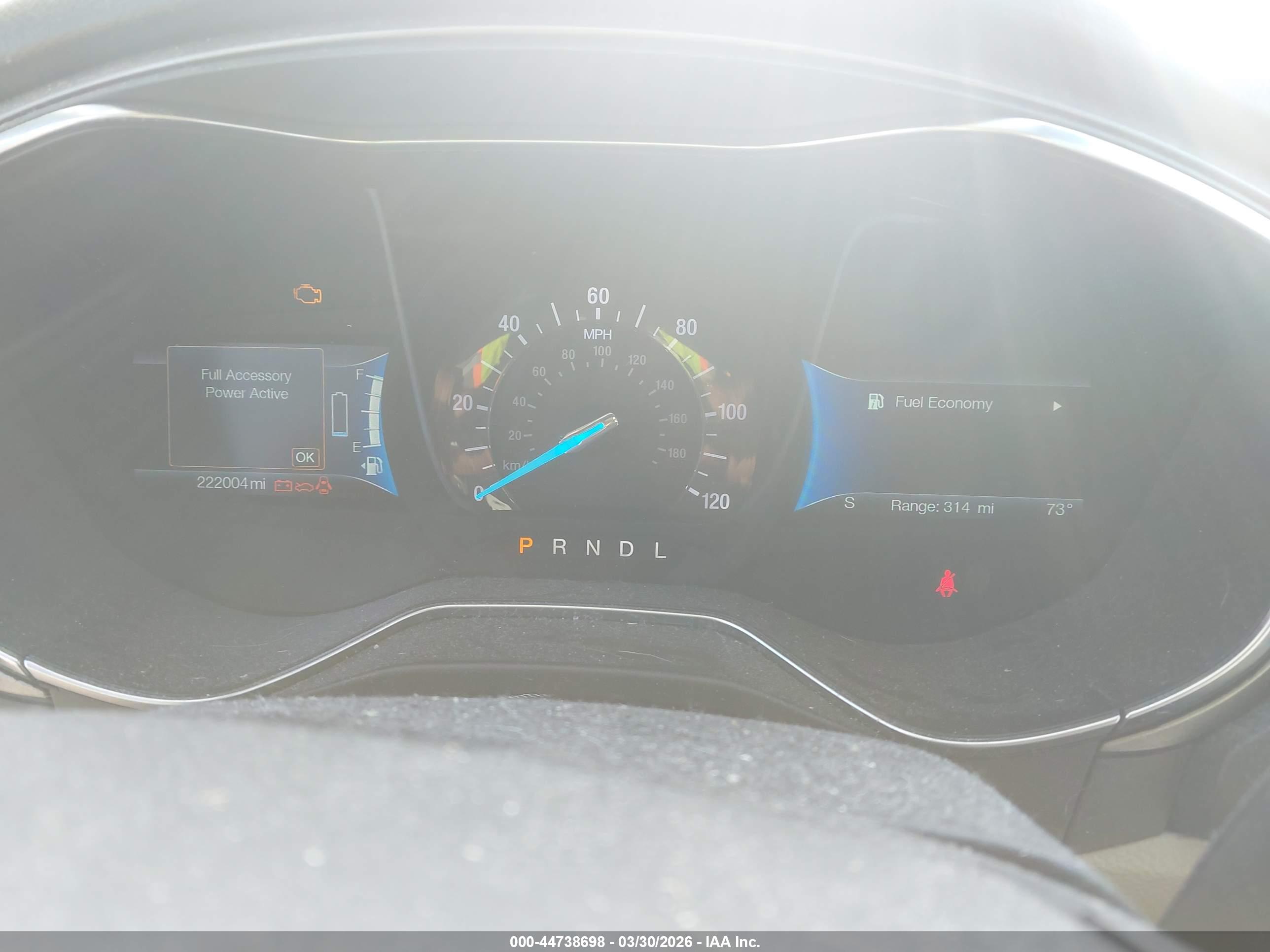 FORD FUSION image 7
