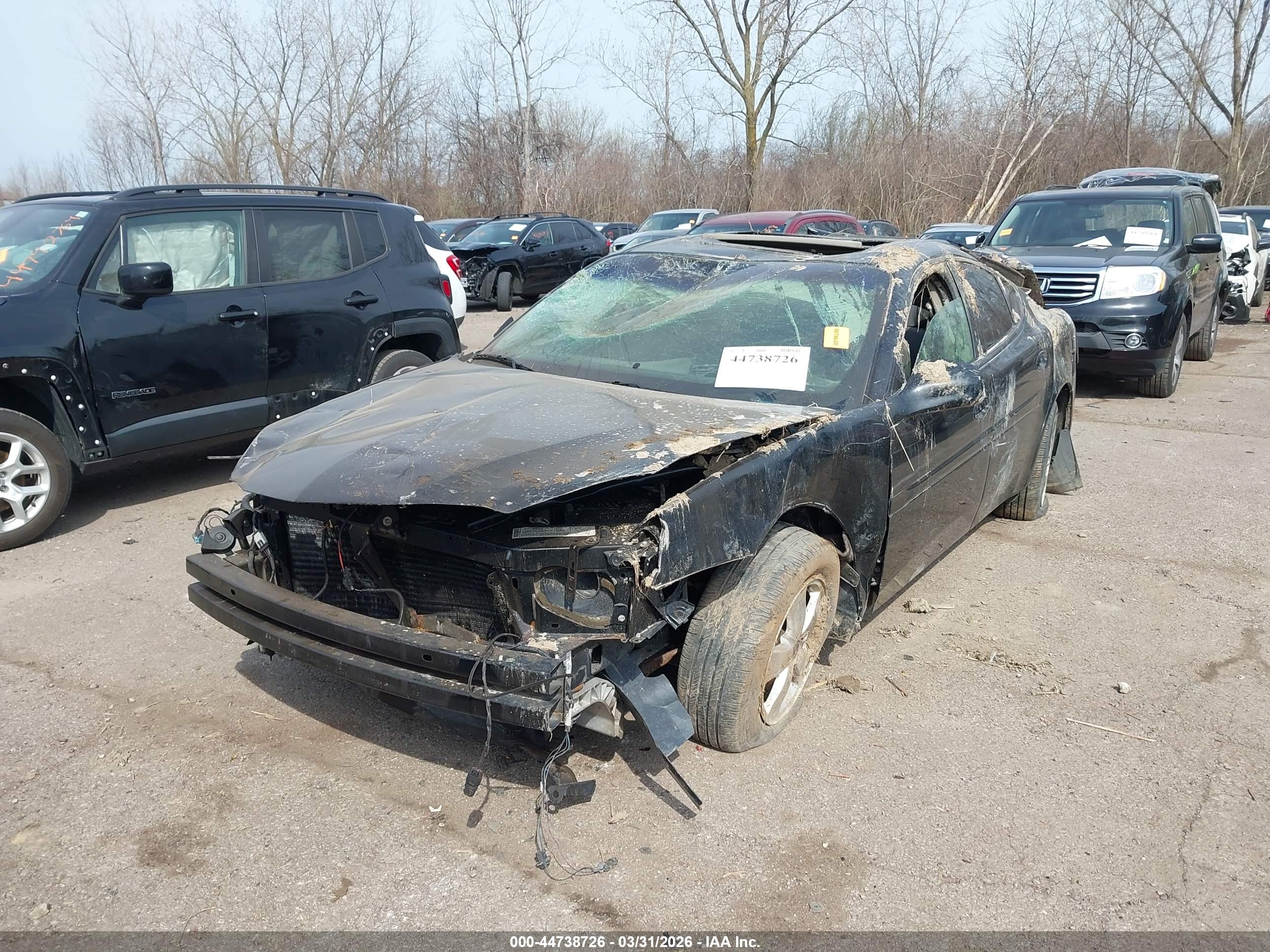 PONTIAC GRAND image 2