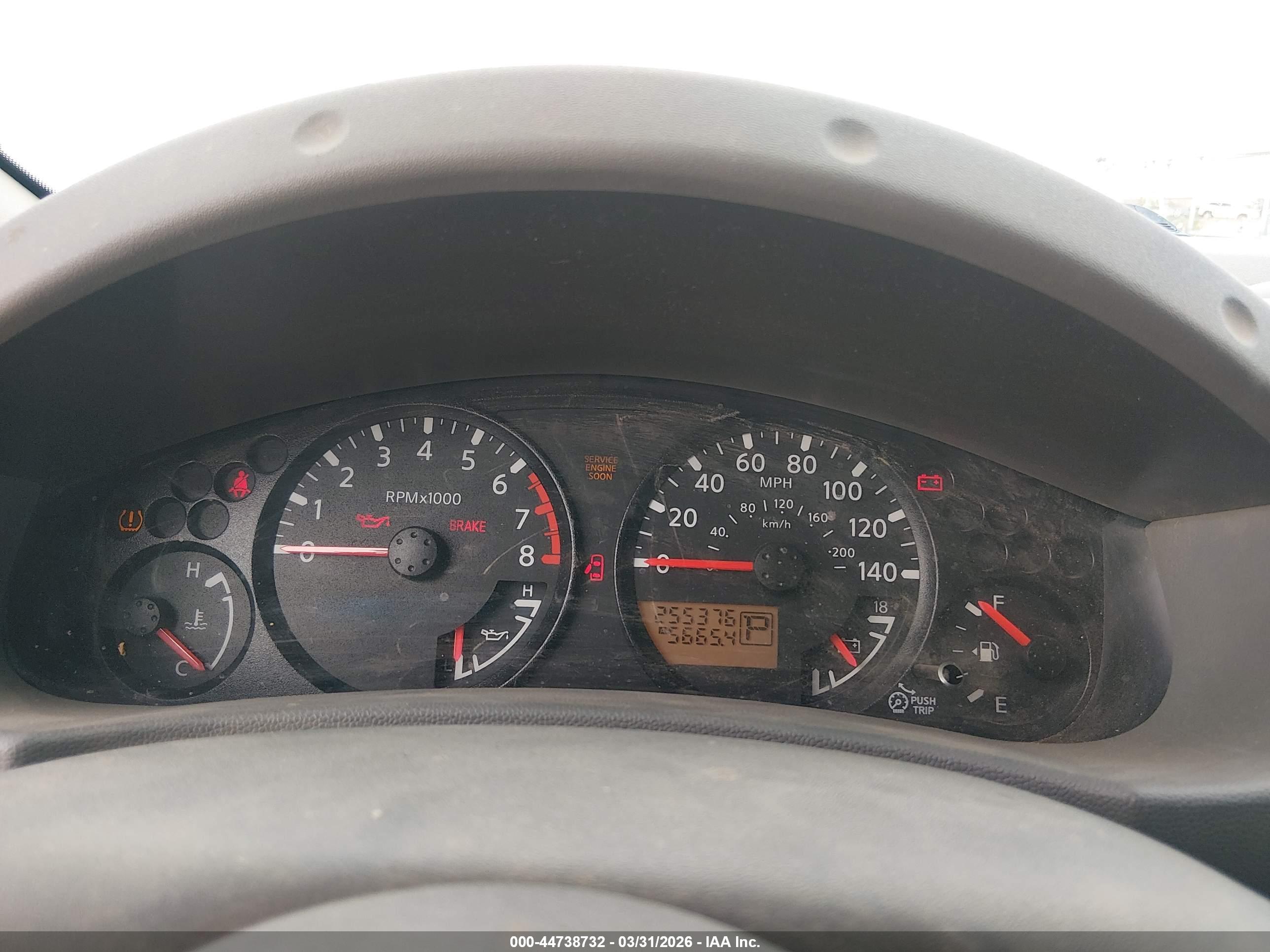 NISSAN FRONTIER image 7