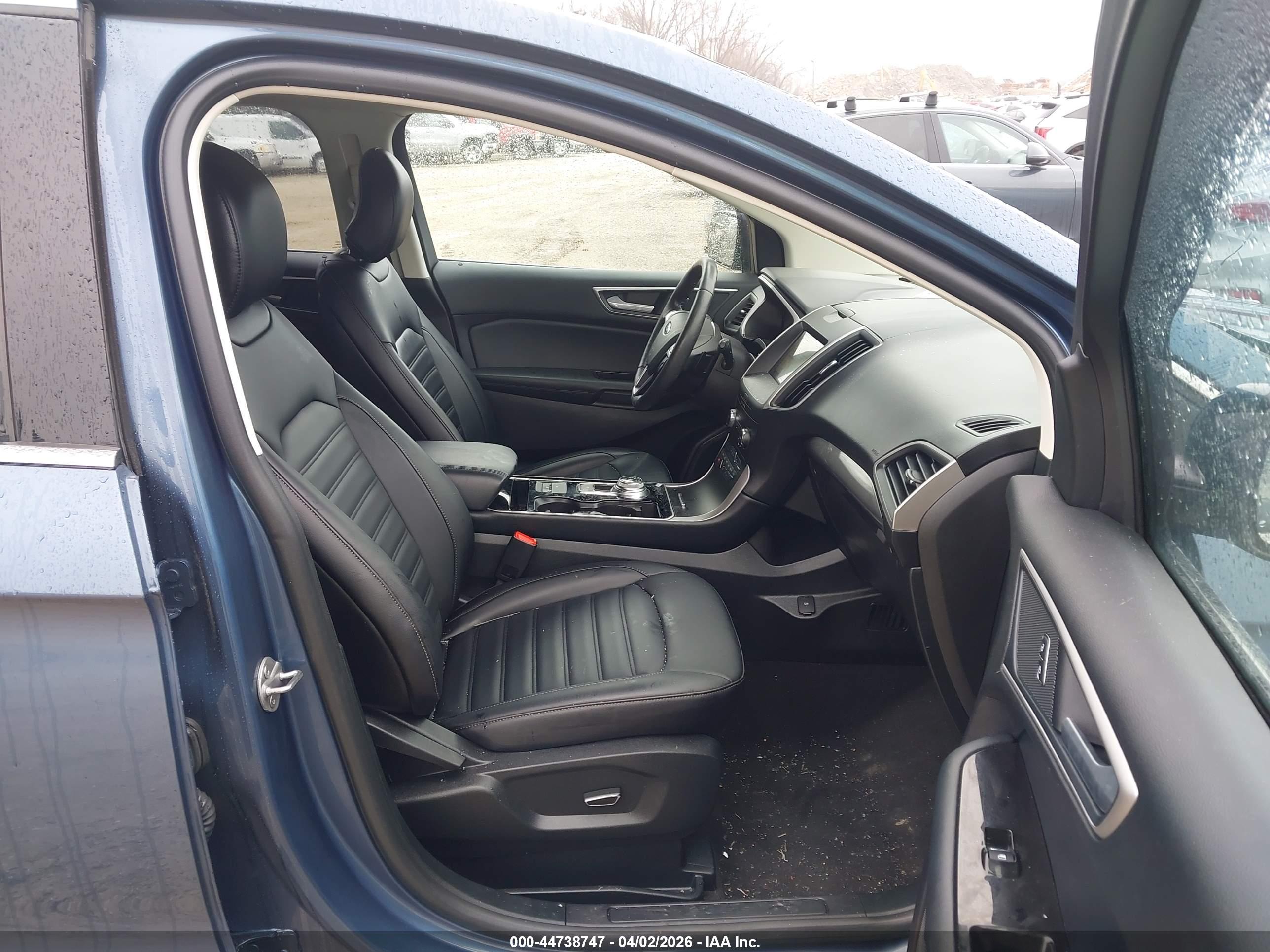 FORD EDGE image 5