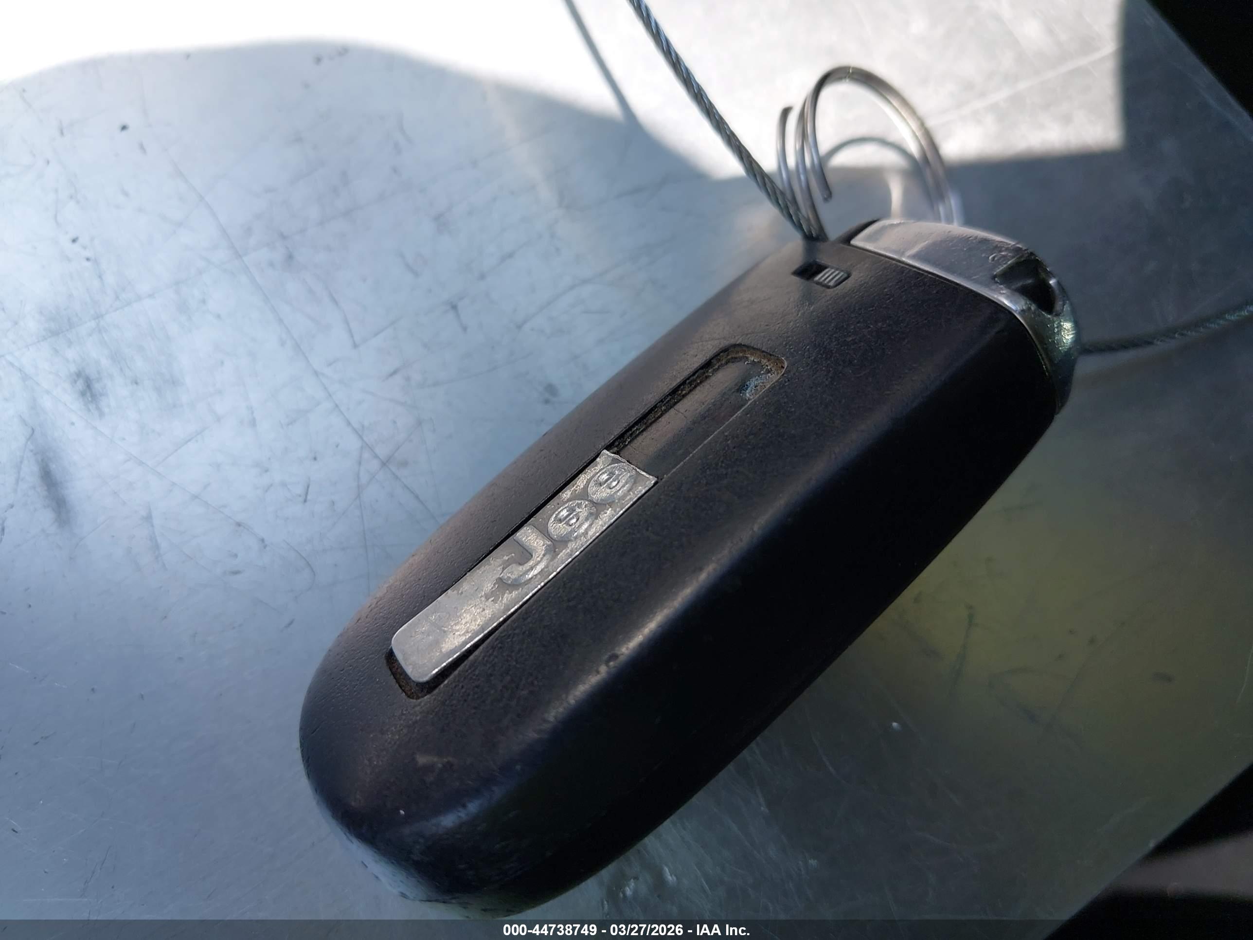 JEEP CHEROKEE image 11