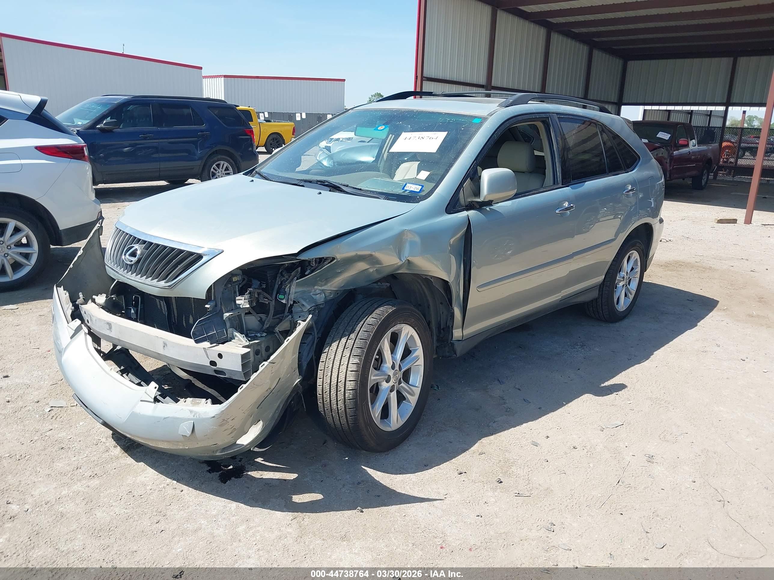 LEXUS RX image 2