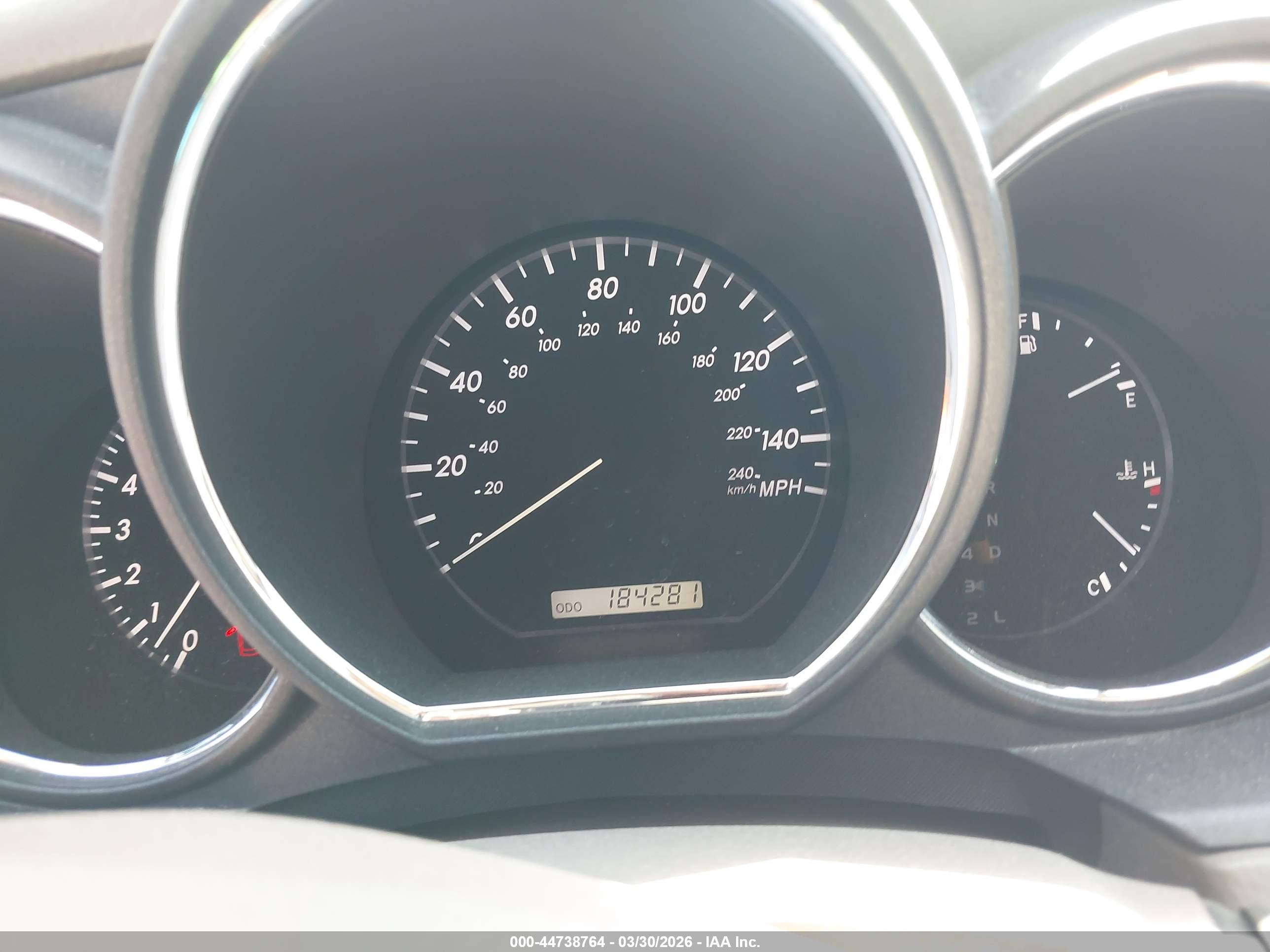 LEXUS RX image 7