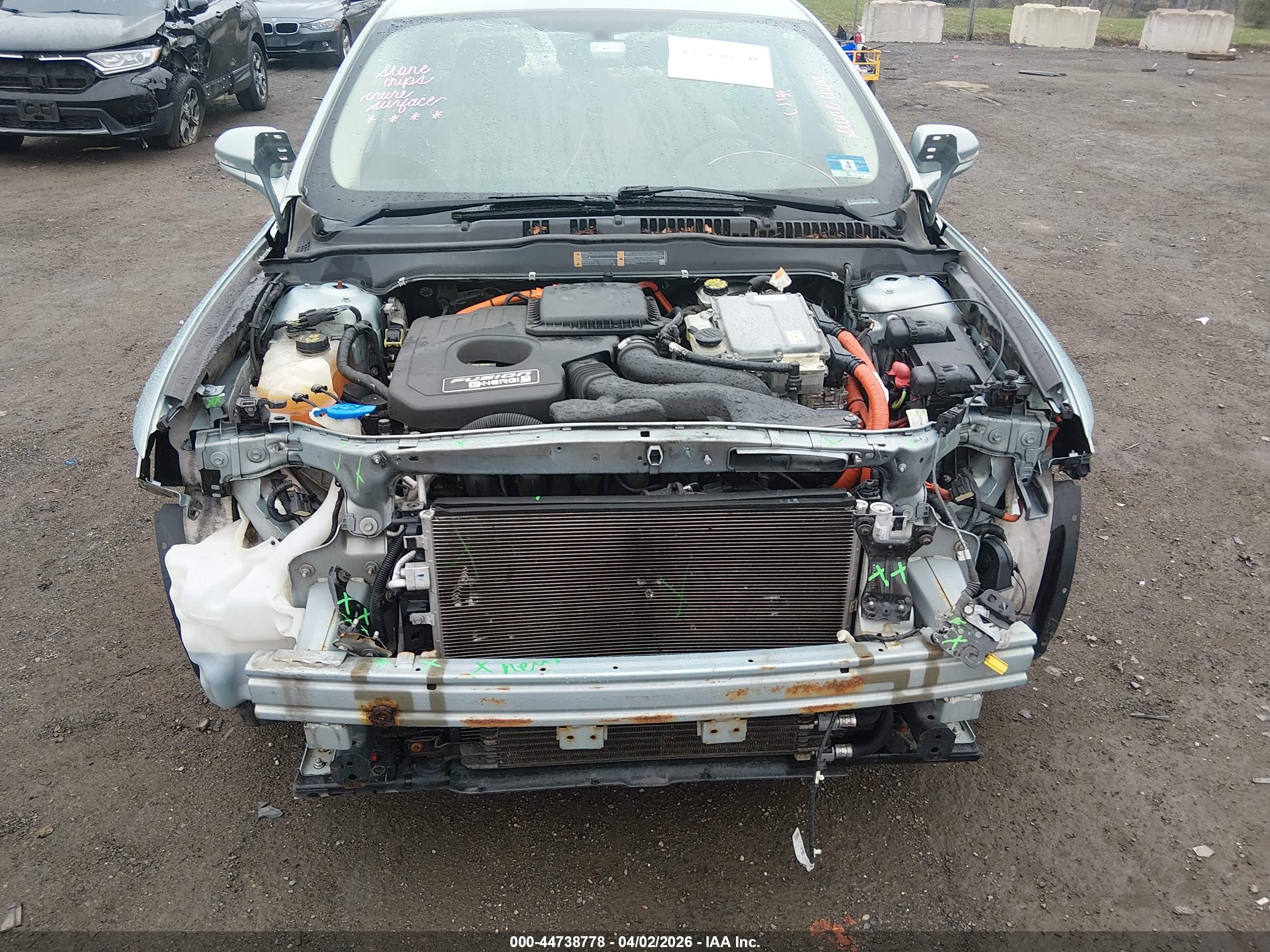 FORD FUSION image 6