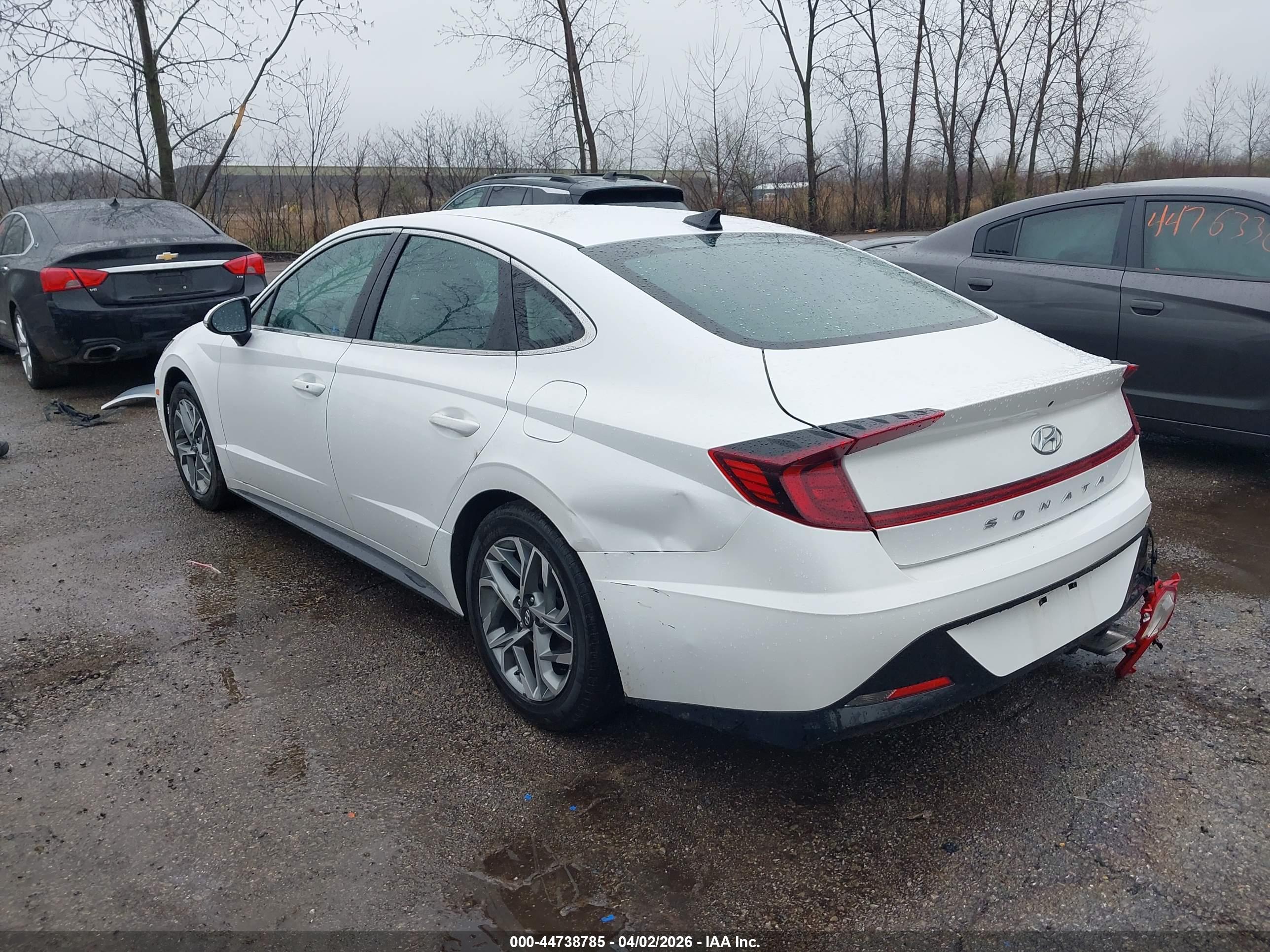 HYUNDAI SONATA image 3
