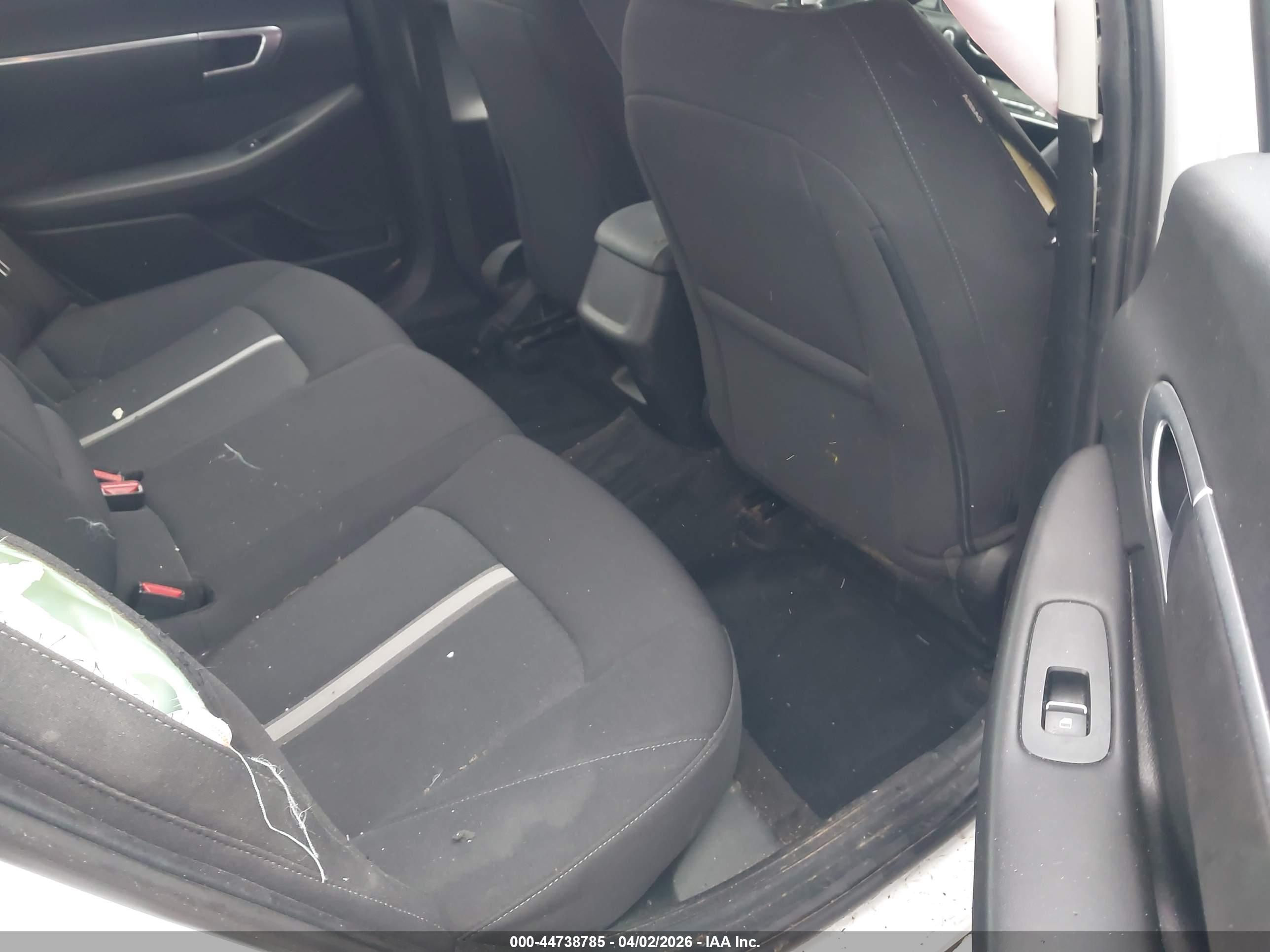 HYUNDAI SONATA image 8