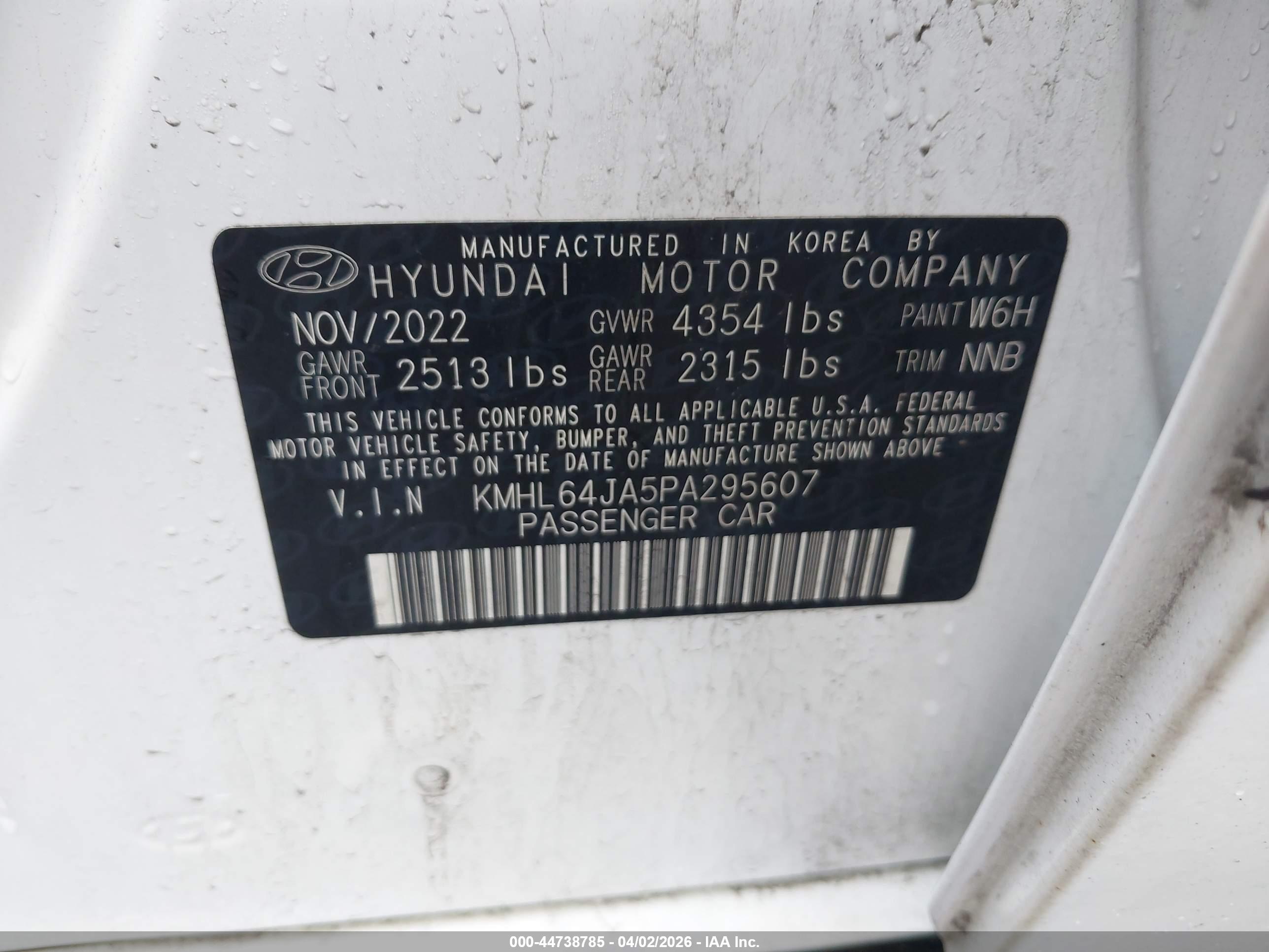 HYUNDAI SONATA image 9