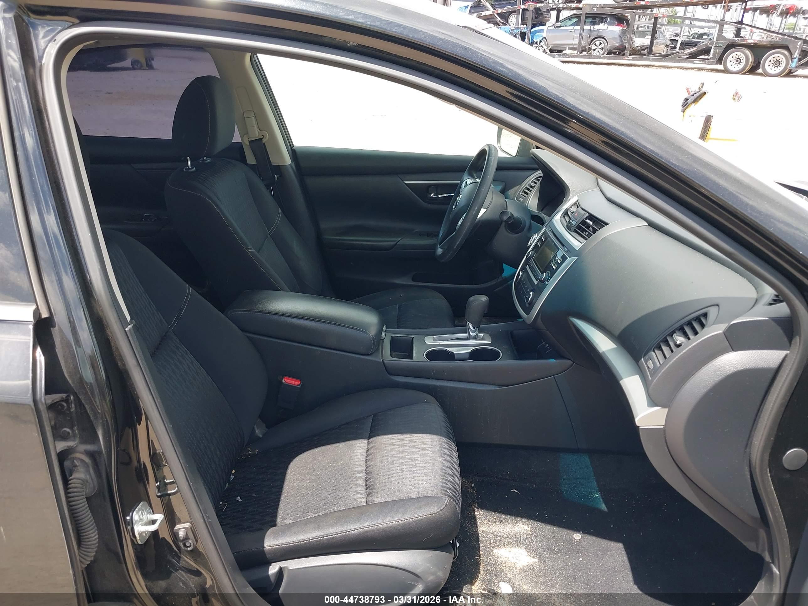 NISSAN ALTIMA image 5