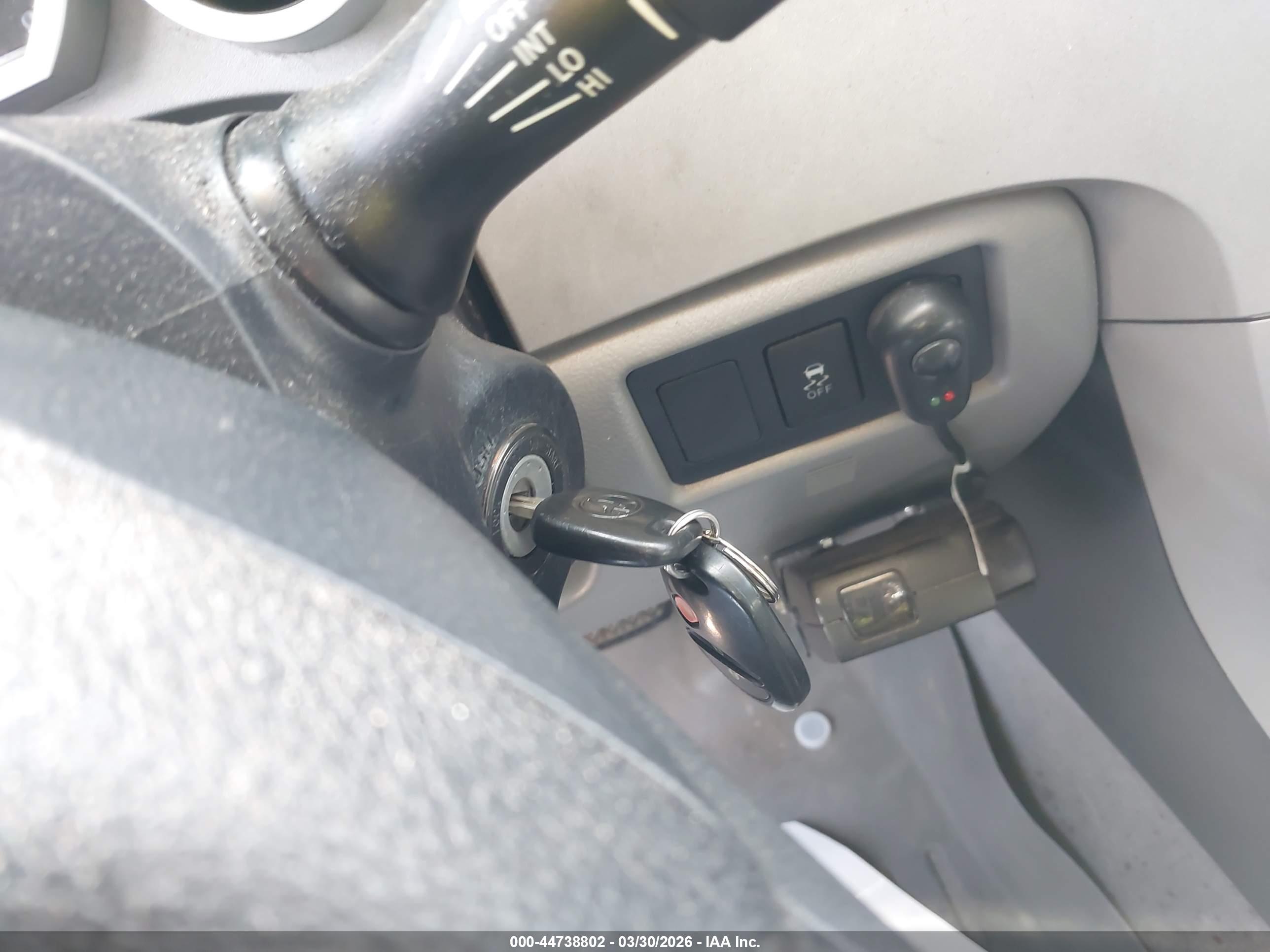 TOYOTA TUNDRA image 11