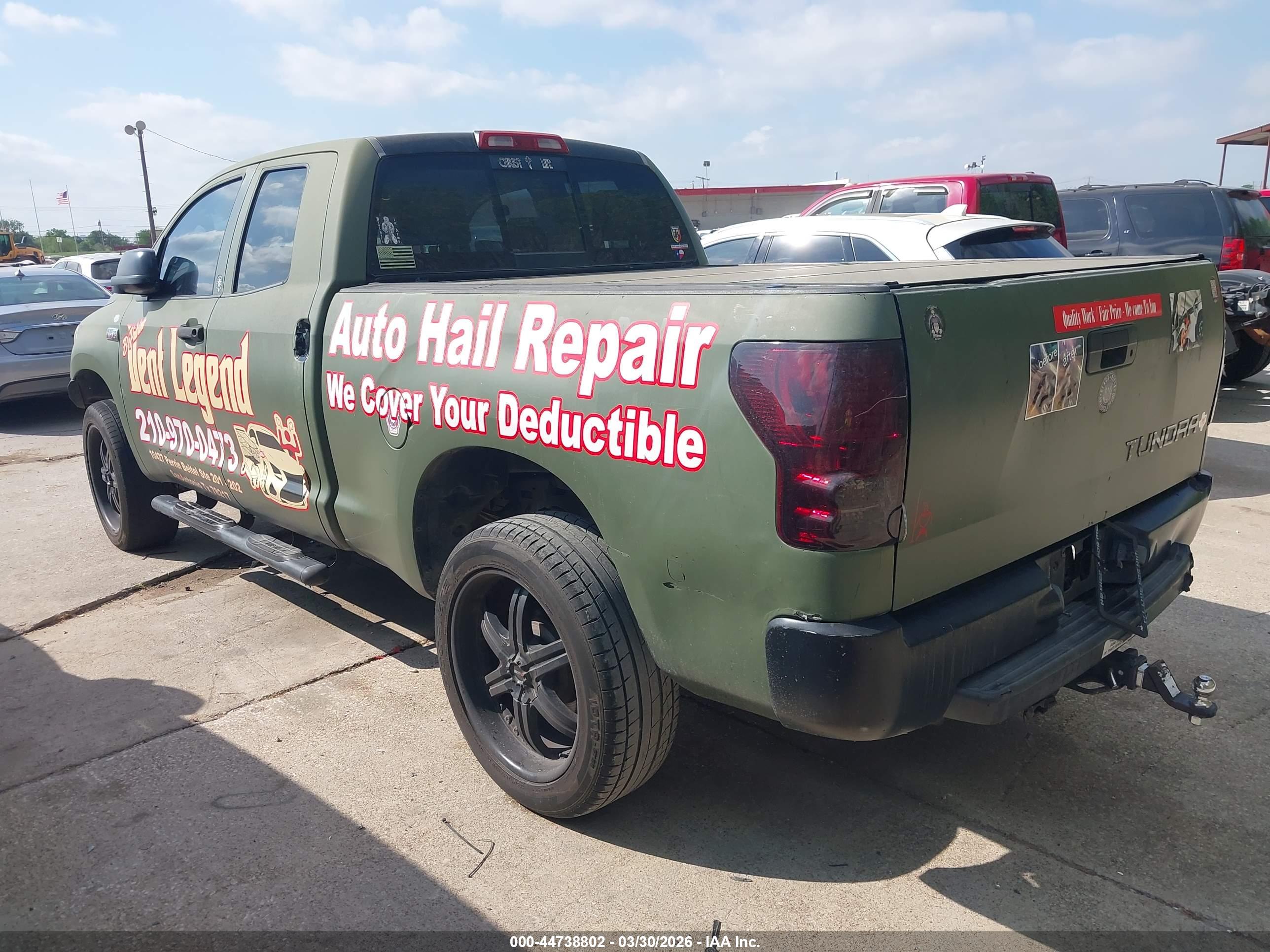 TOYOTA TUNDRA image 3