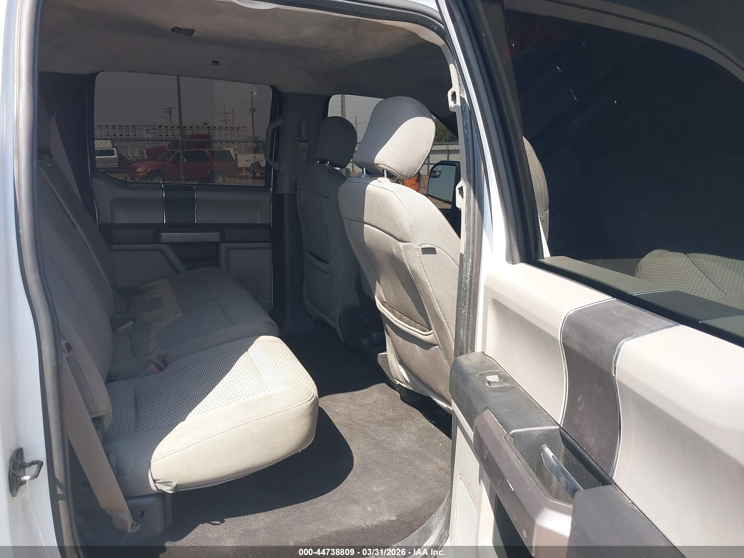FORD F-150 image 8