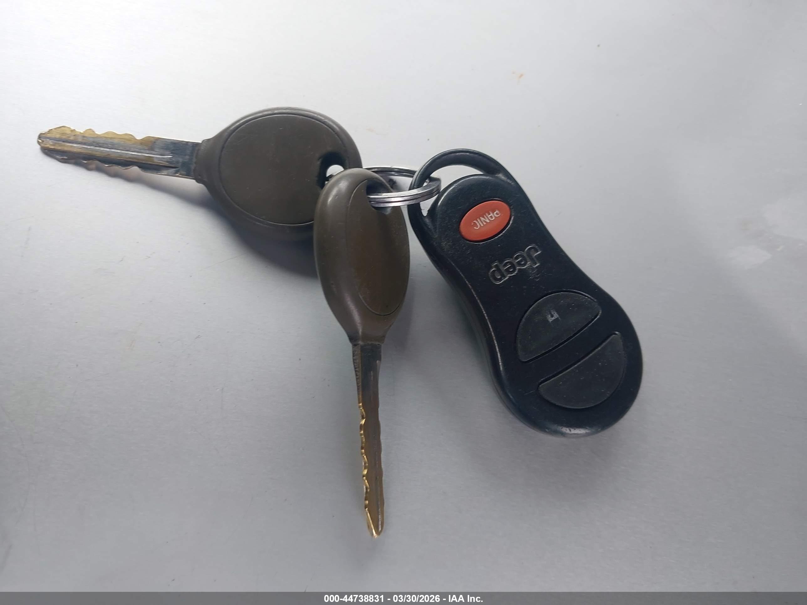 JEEP GRAND image 11