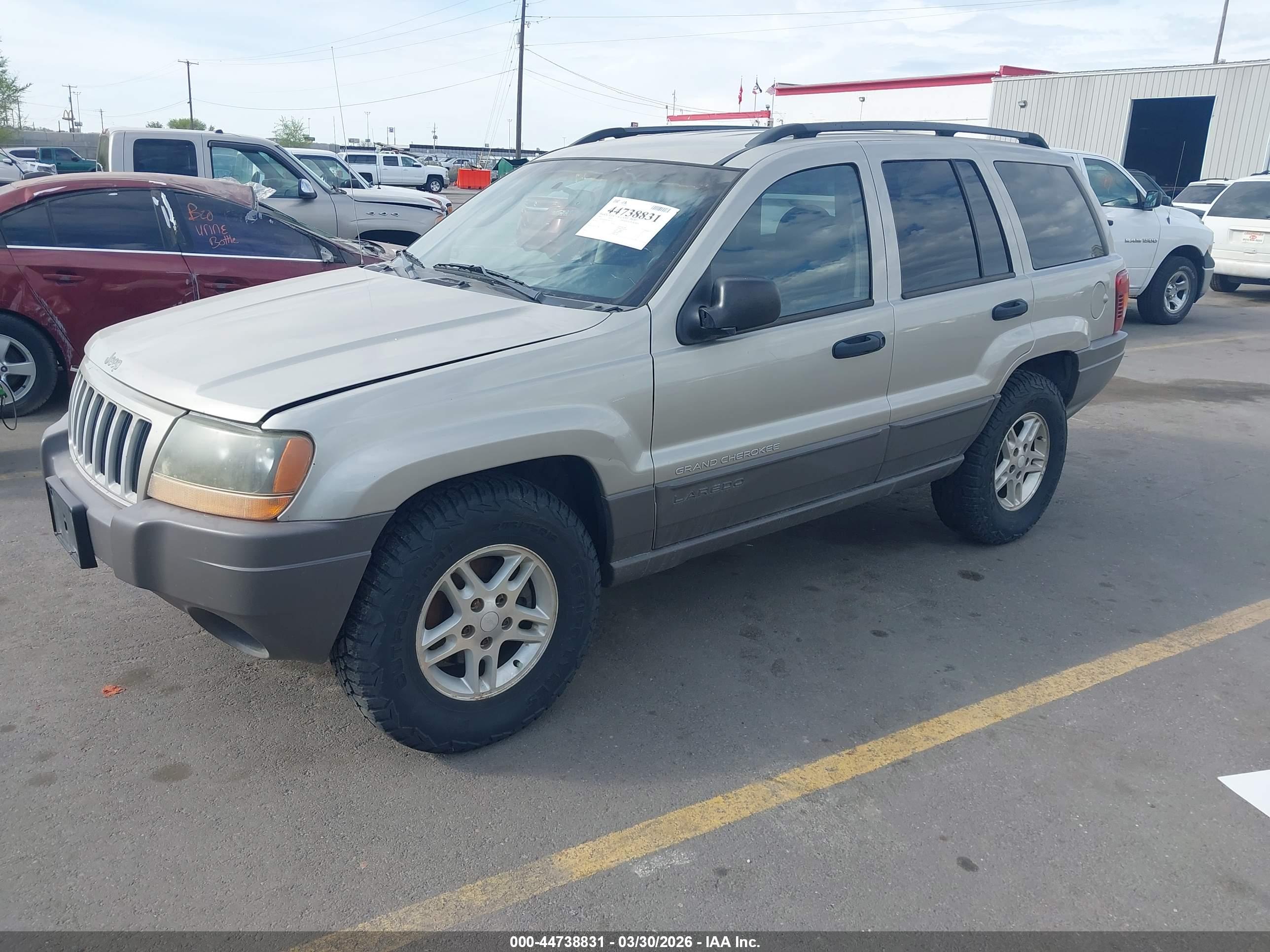 JEEP GRAND image 2